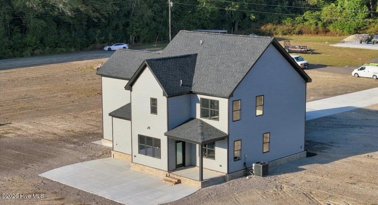 115 Gallop Shoal Court Property Photo 8