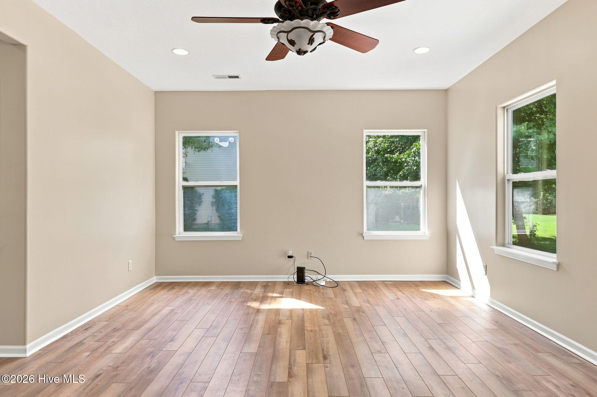 235 Green View Road Property Photo 13