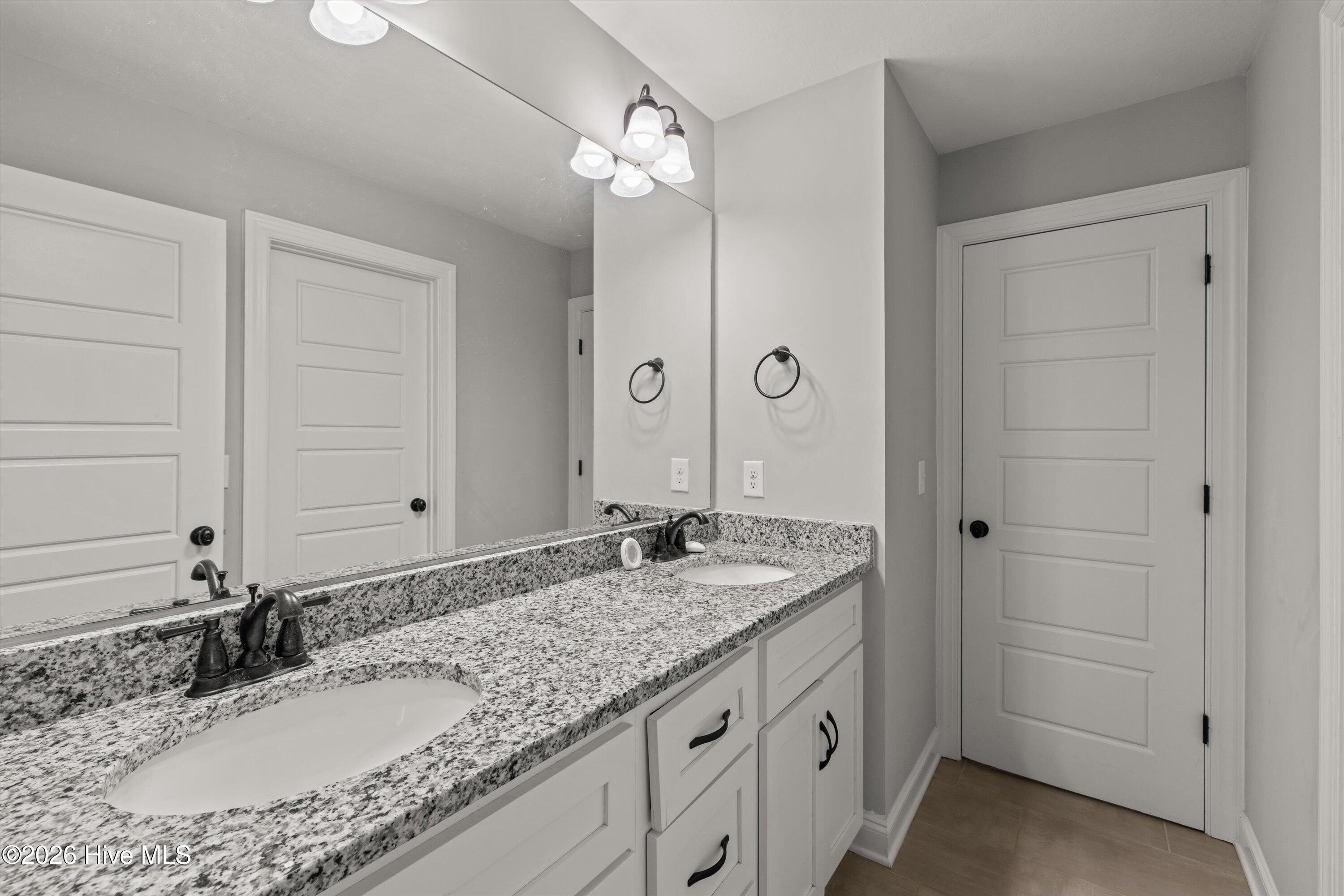 5112 Huntley Trail Property Photo 48