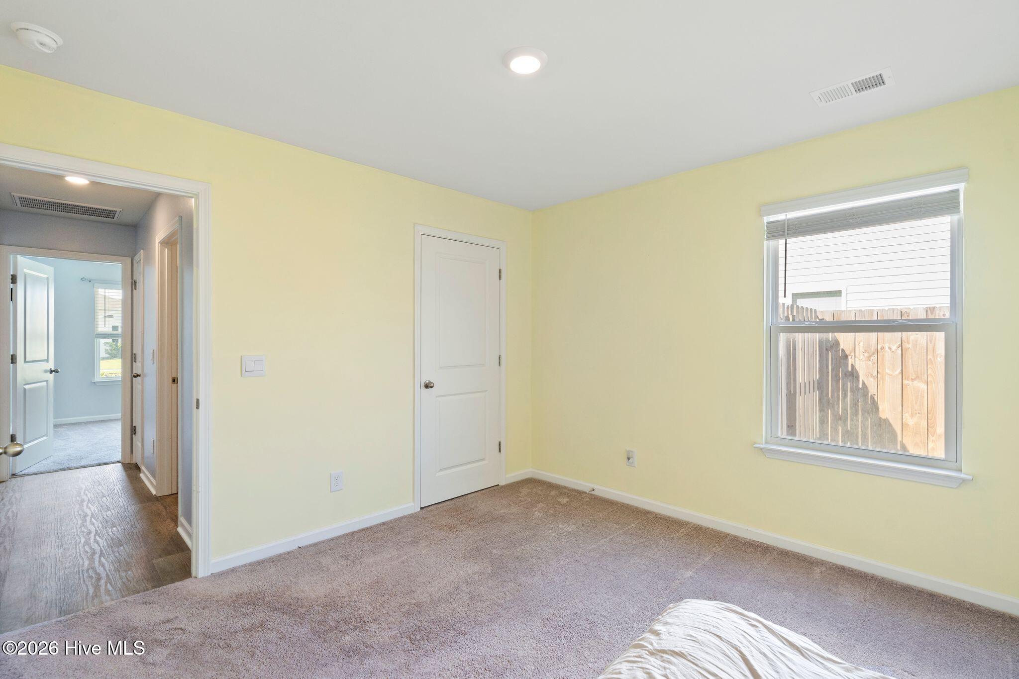 2233 Emerald Avenue Property Photo 13