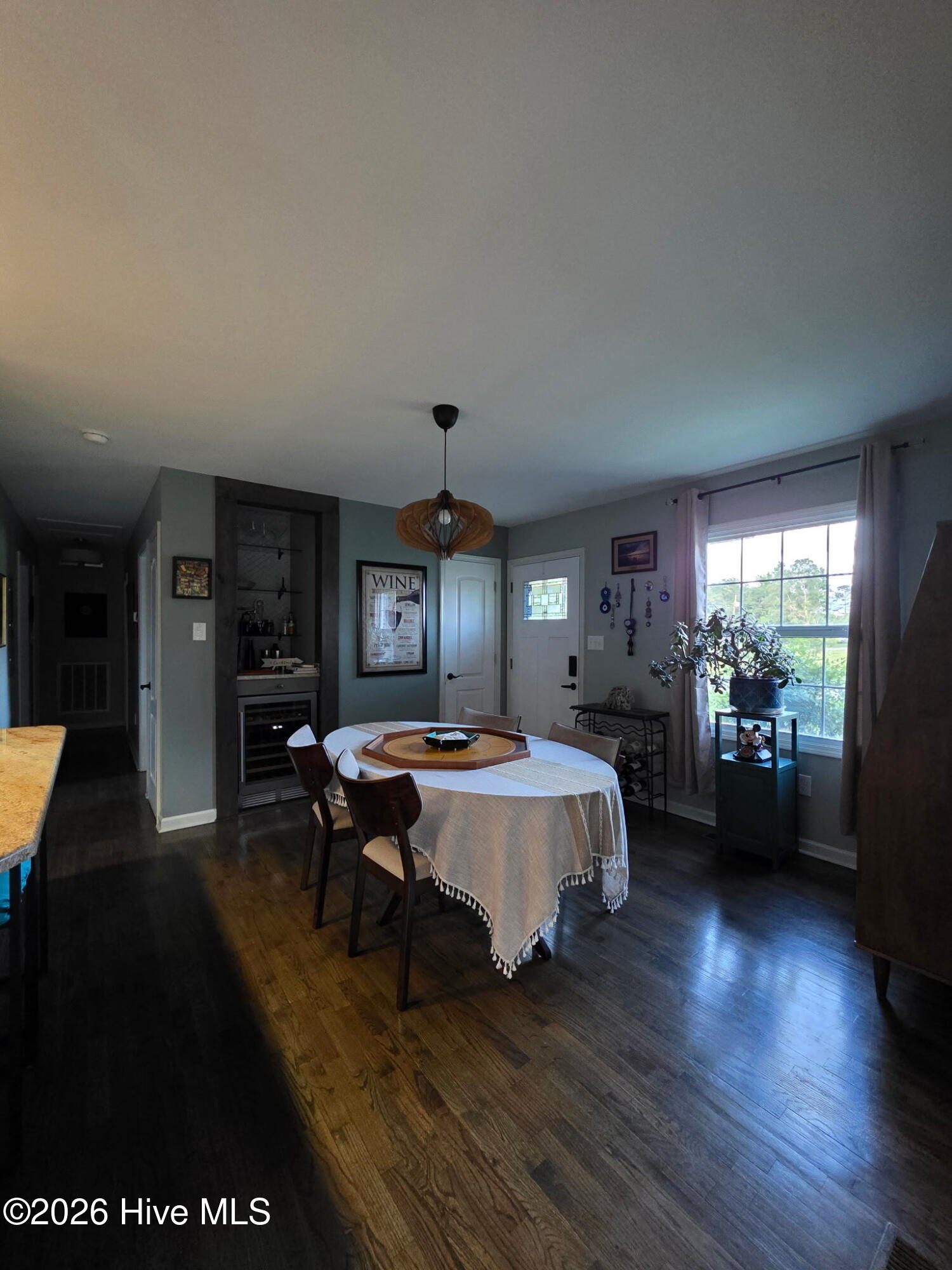 558 Elm Street Property Photo 9