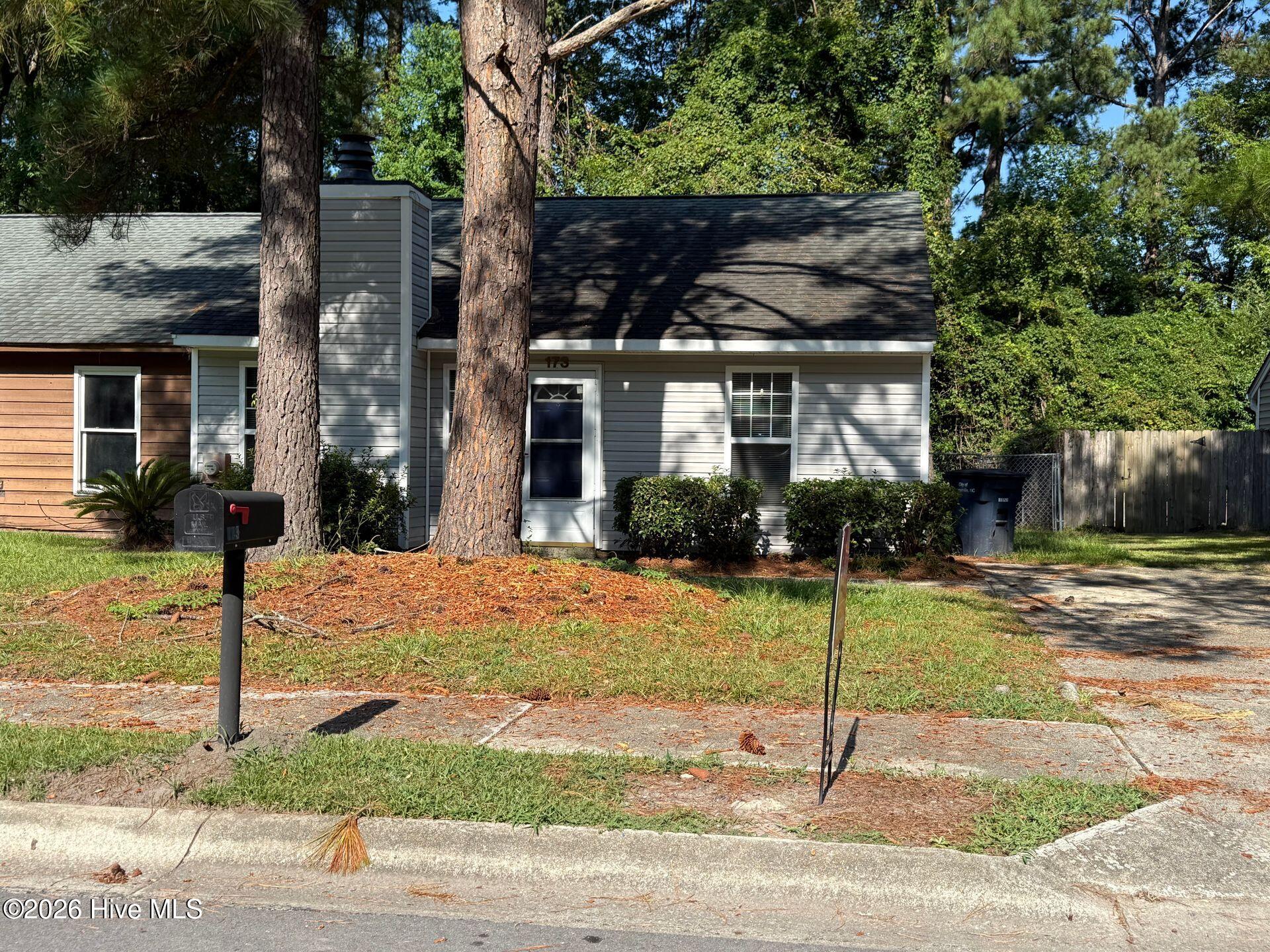 173 Corey Circle Property Photo 1