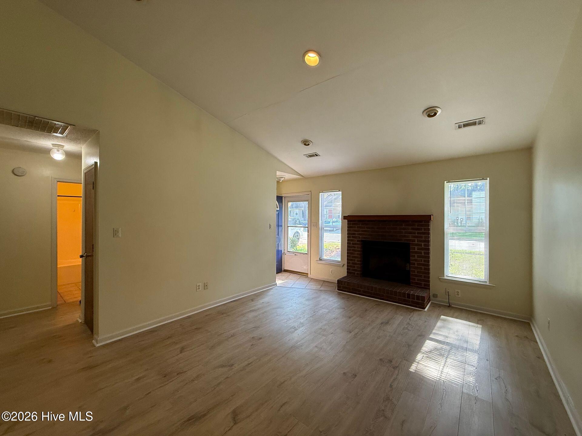 173 Corey Circle Property Photo 3