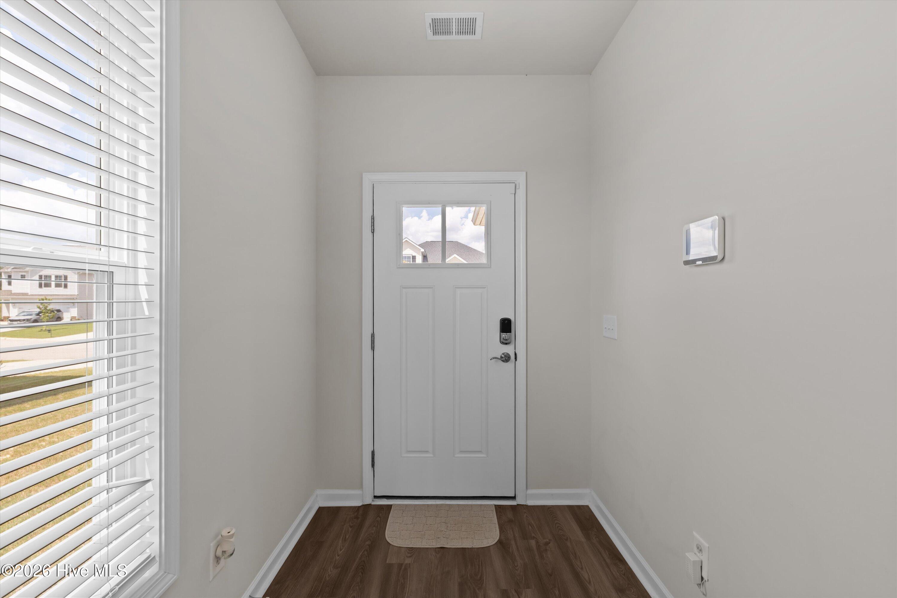 323 Mansell Park Property Photo 4