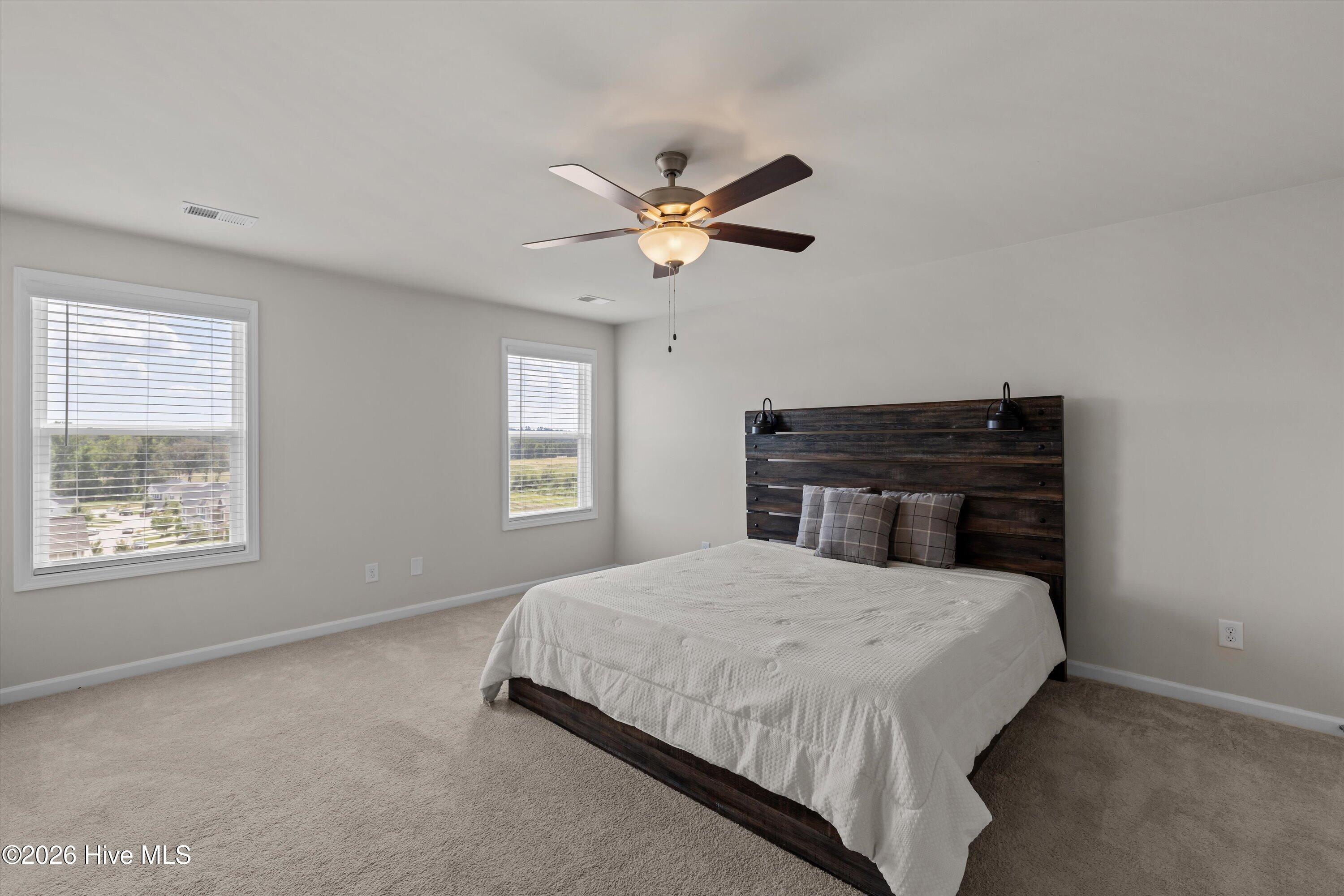 323 Mansell Park Property Photo 19