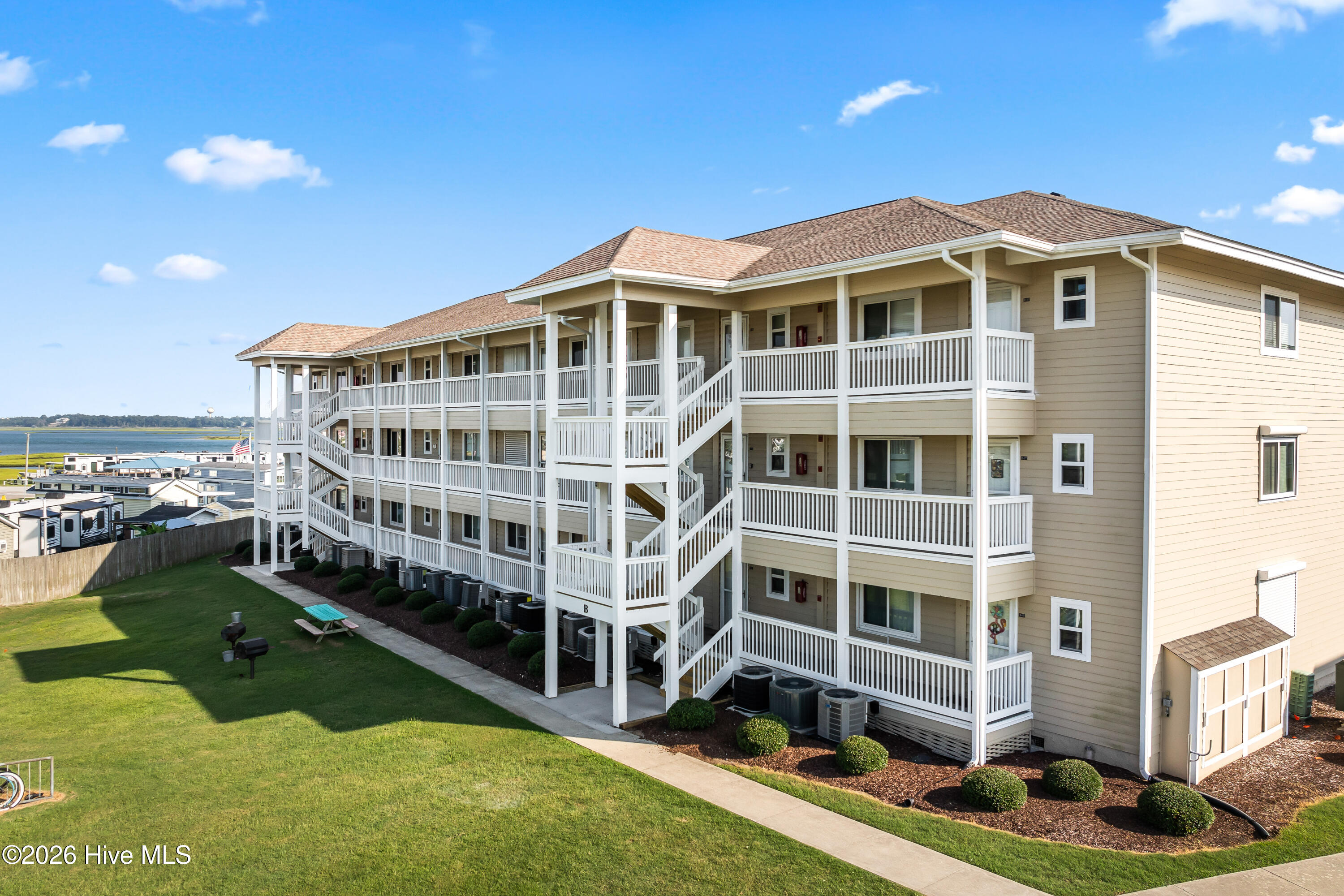 650 Cedar Point Boulevard B25 Property Photo 1