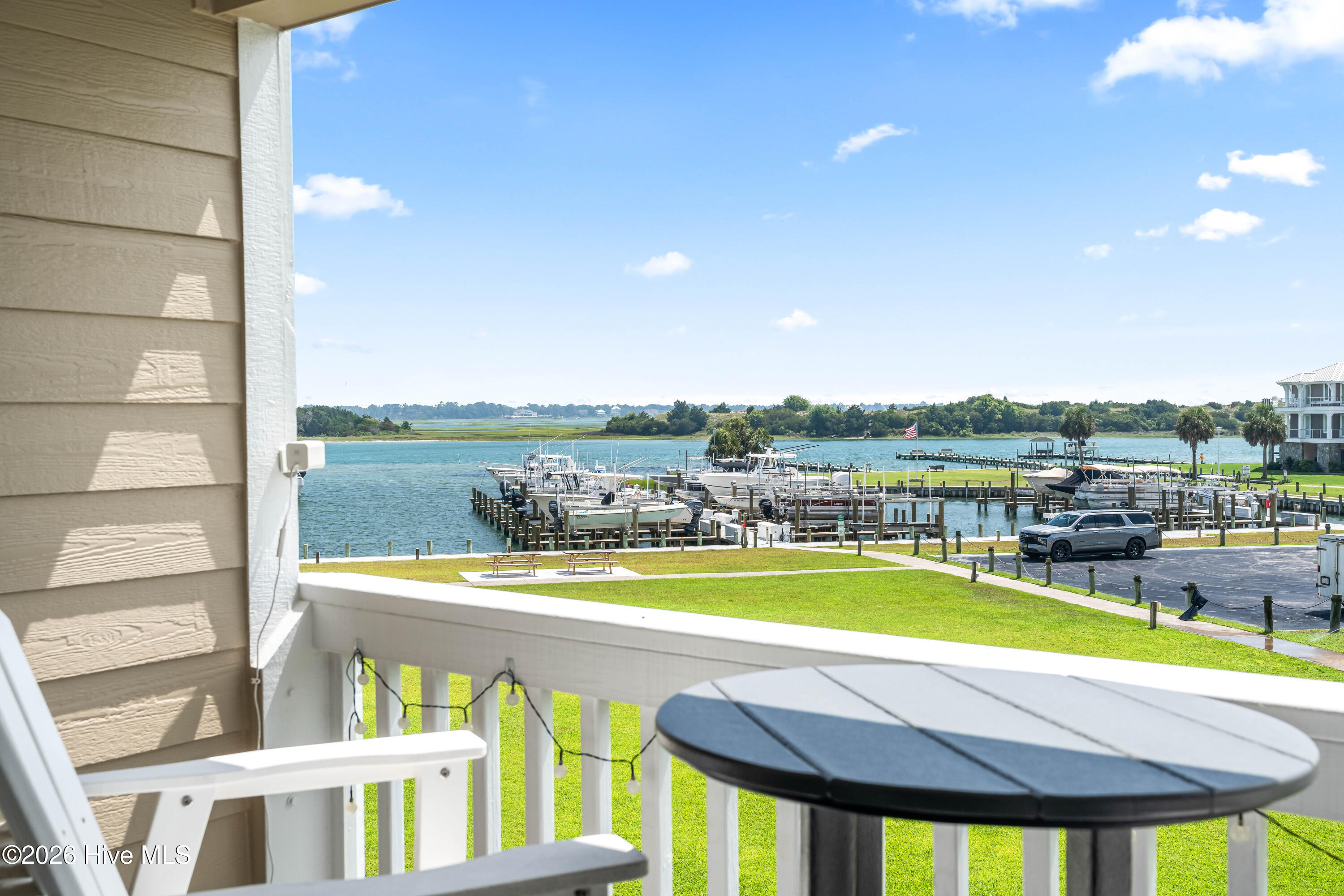 650 Cedar Point Boulevard B25 Property Photo 2