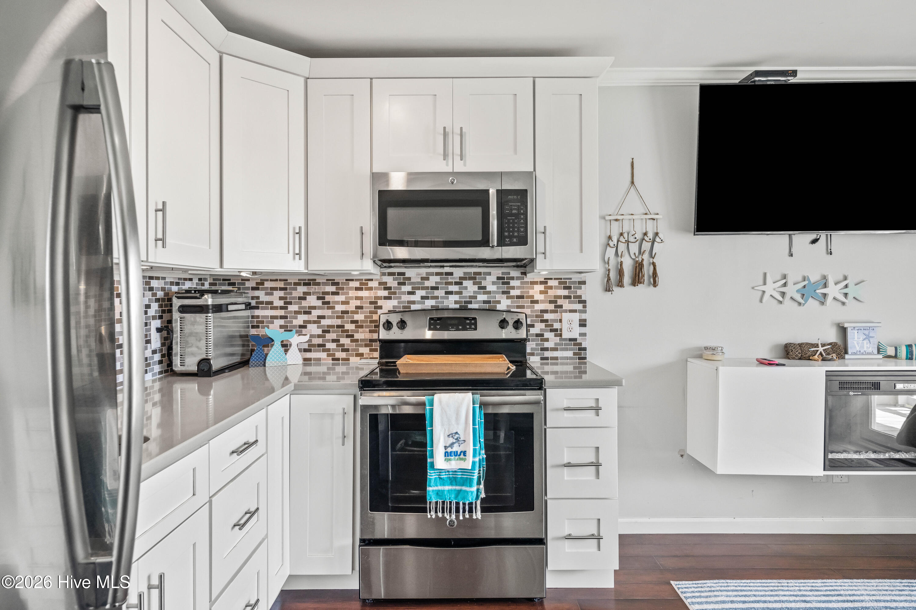 650 Cedar Point Boulevard B25 Property Photo 6