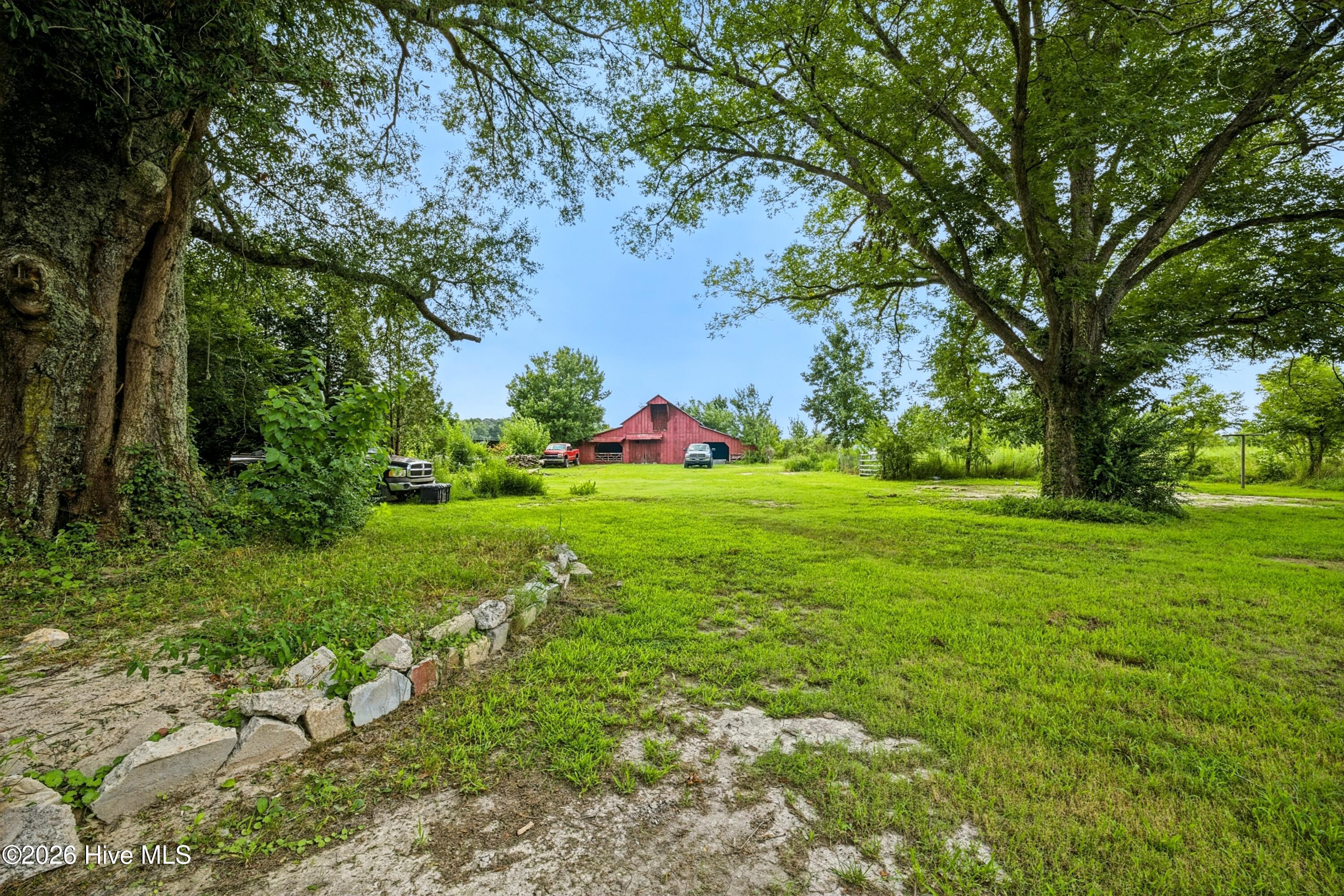 1303 Turnpike Road Property Photo 23