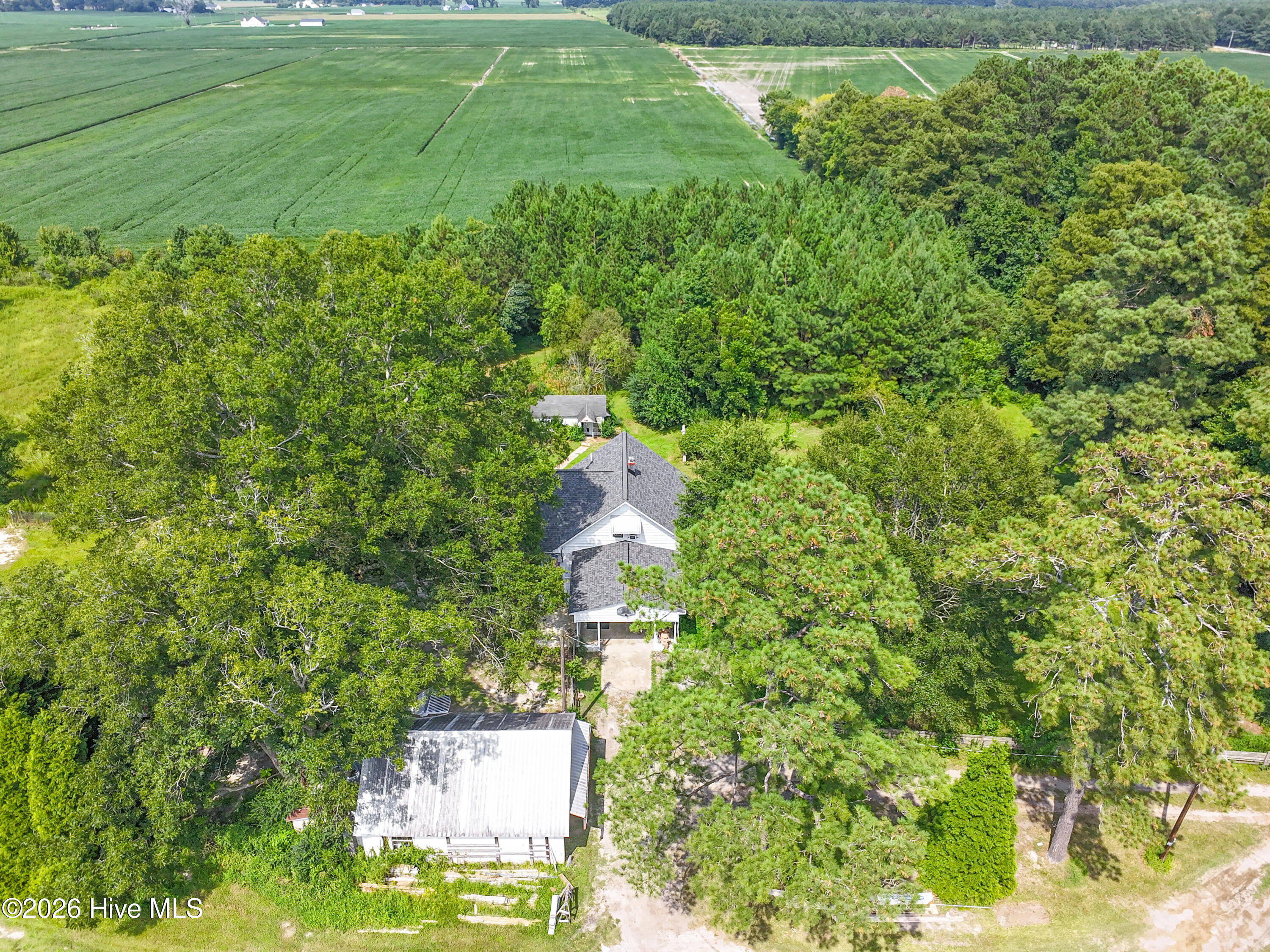 1303 Turnpike Road Property Photo 26