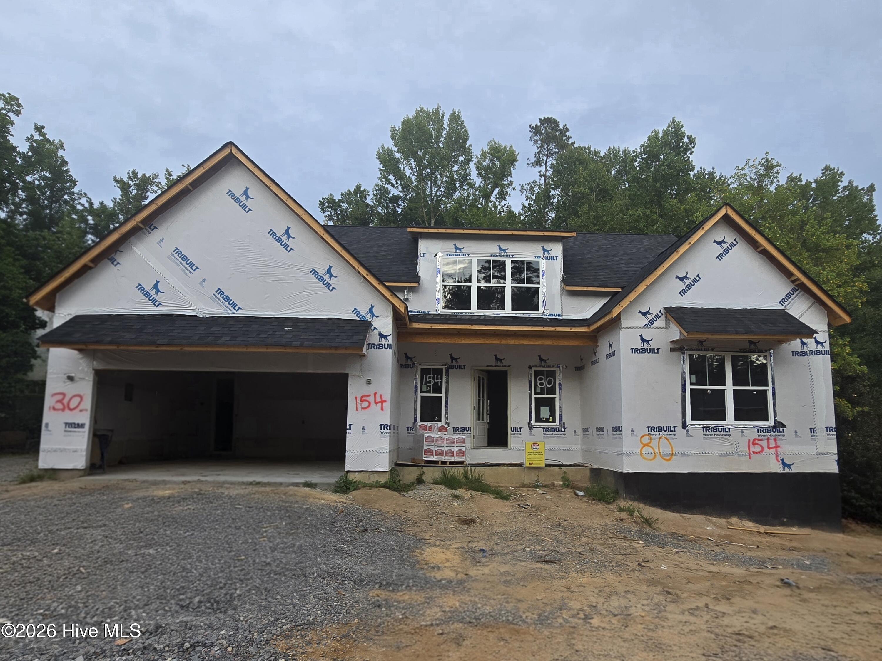 154 Oakbrook Drive Property Photo 1