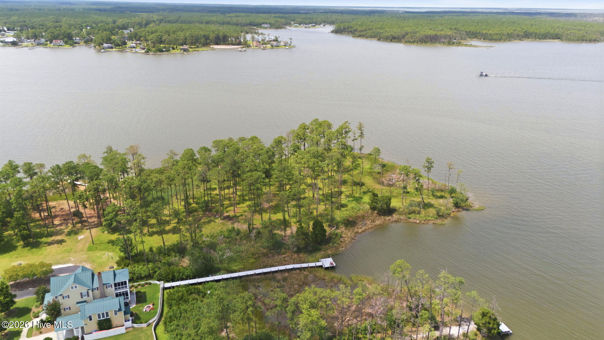 232 21 Oyster Point Road Property Photo 7