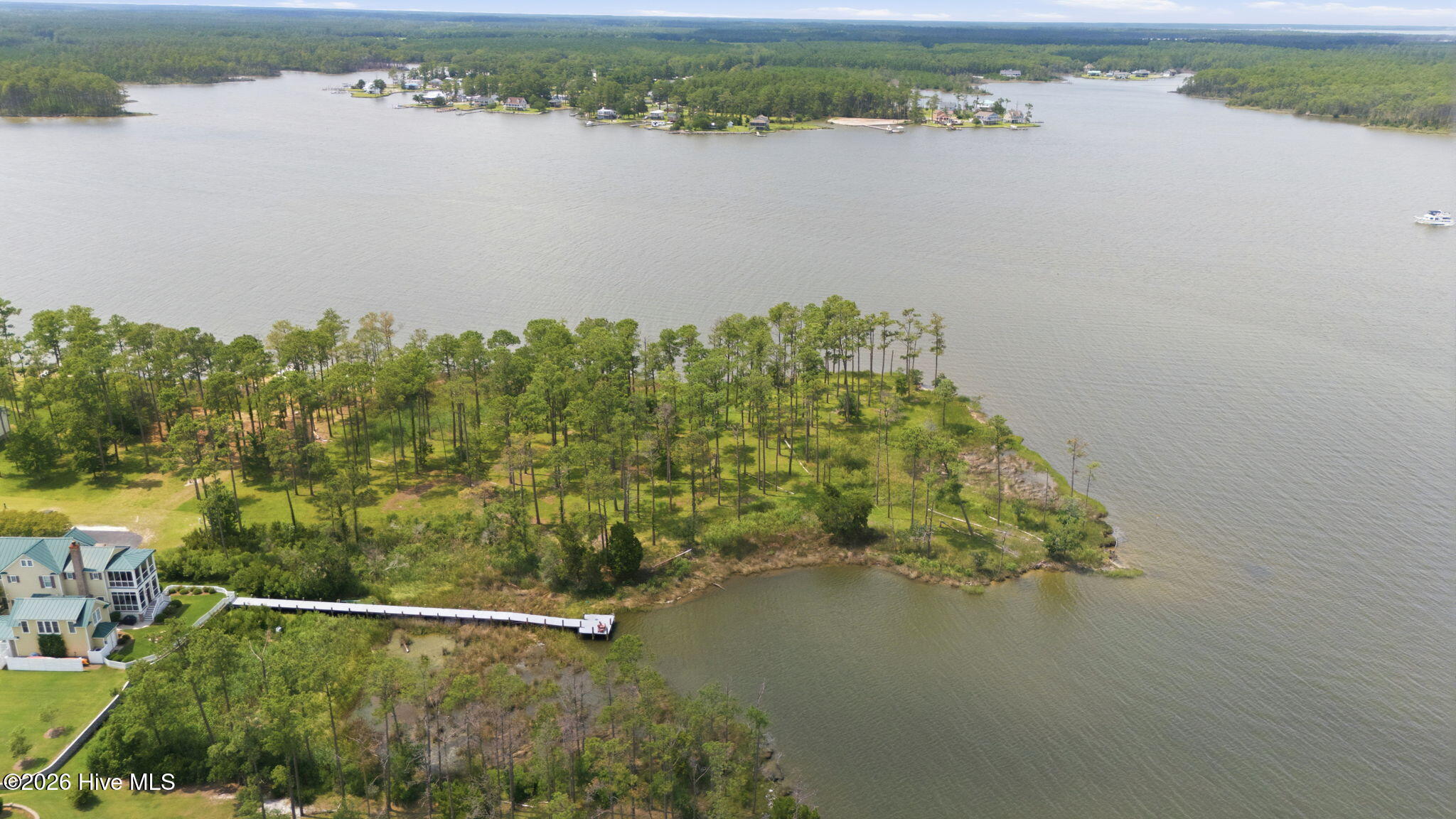 232 21 Oyster Point Road Property Photo 8