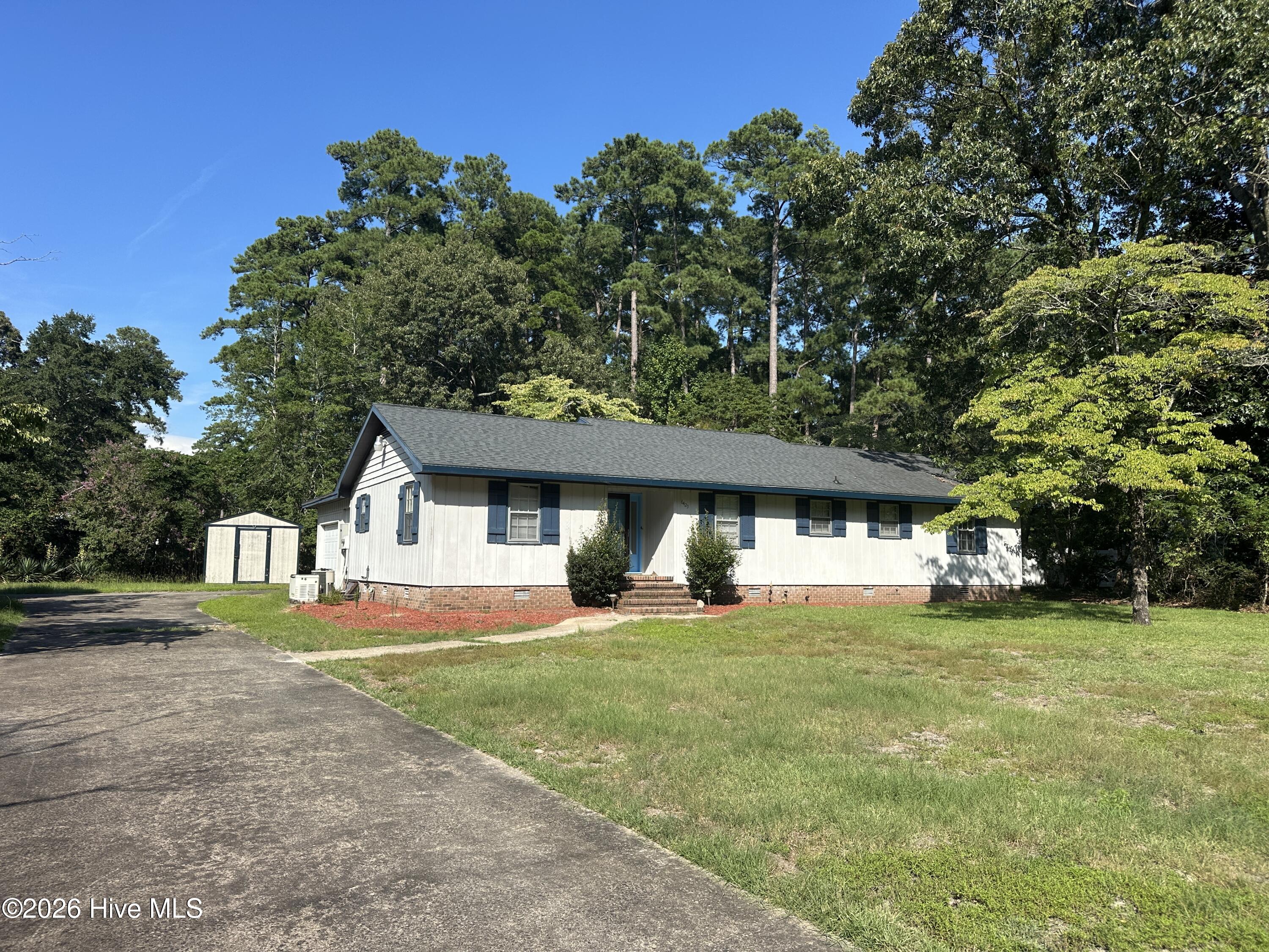 6429 River Road Property Photo 2