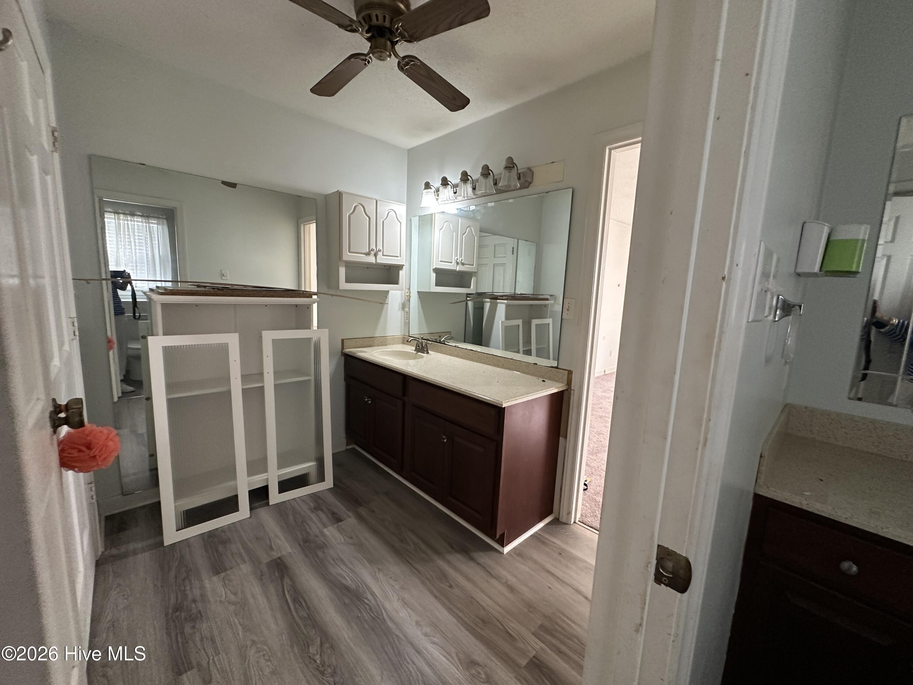 6429 River Road Property Photo 13