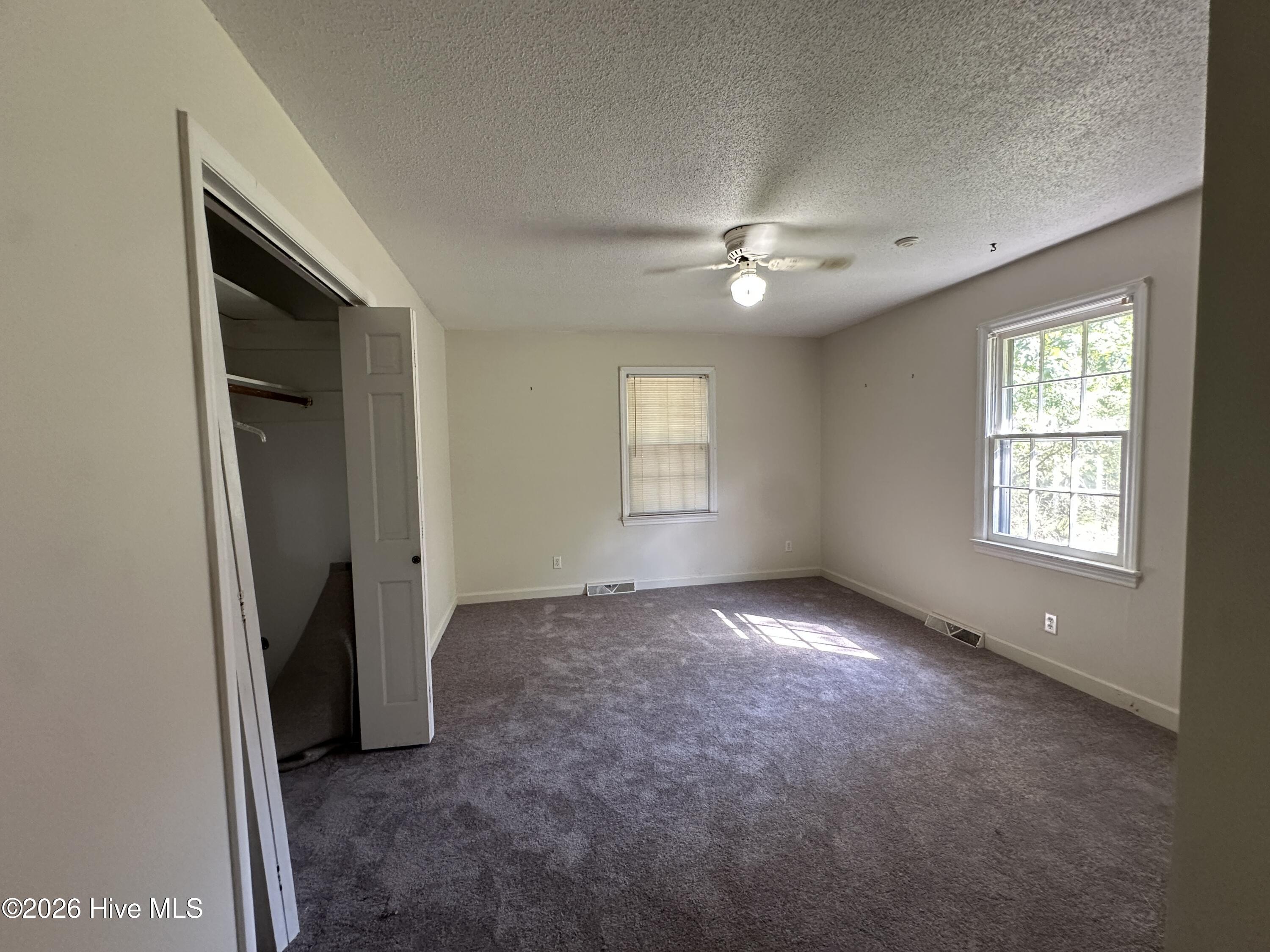 6429 River Road Property Photo 17