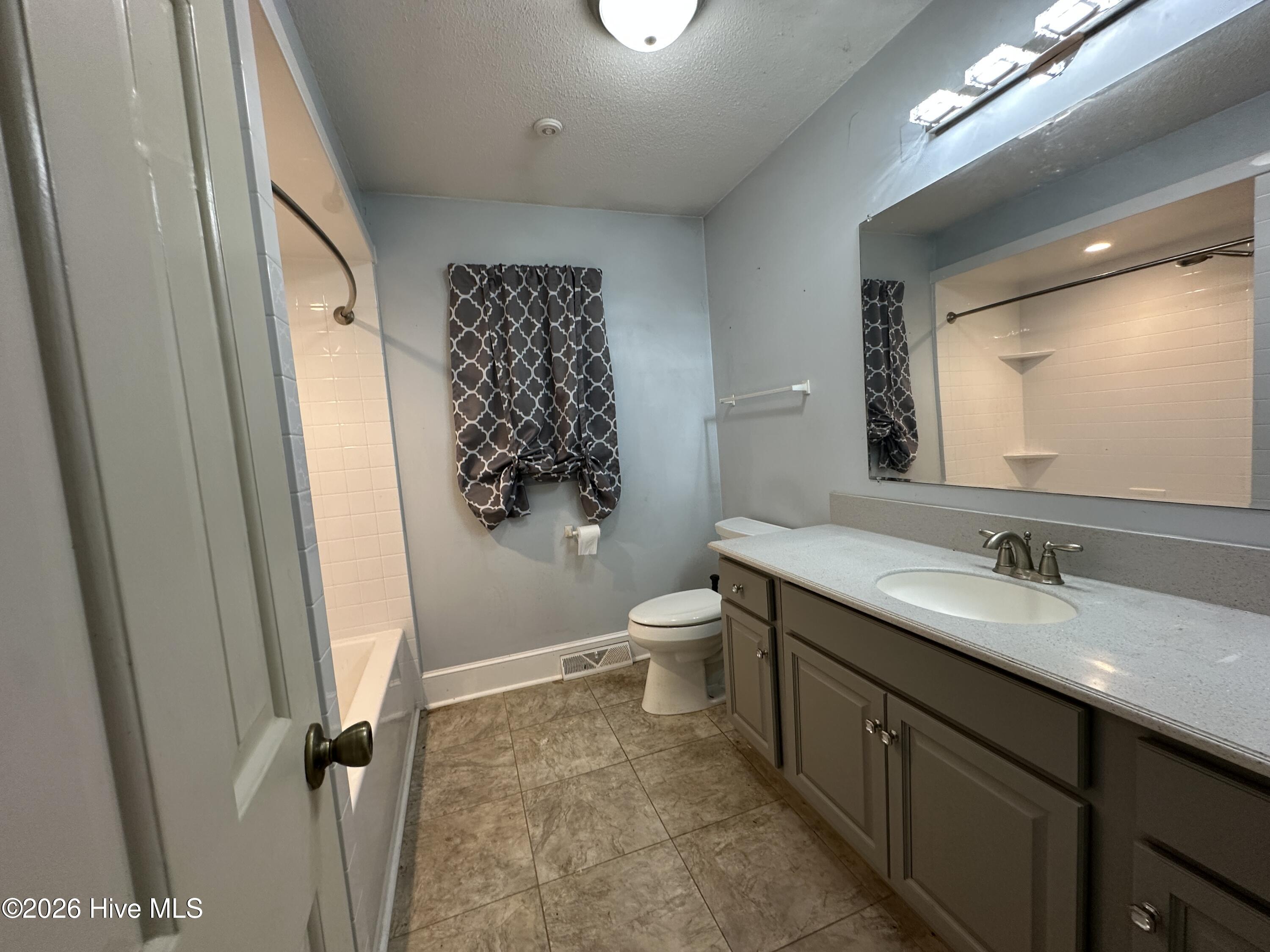 6429 River Road Property Photo 19