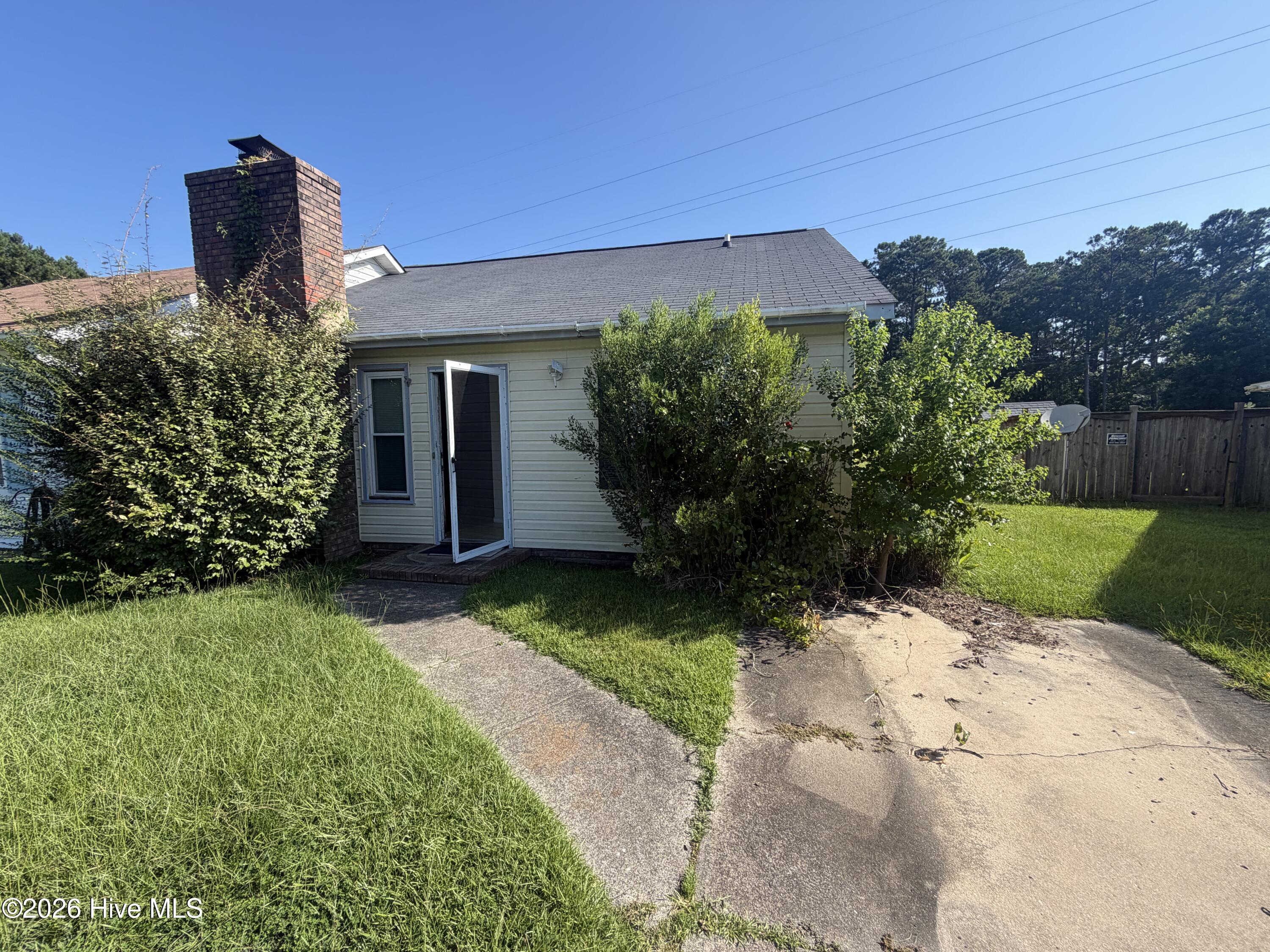 153 Pine Crest Drive Property Photo 1
