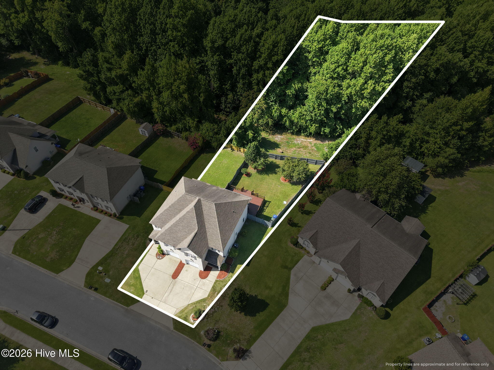 1904 Cambria Drive B Property Photo 4