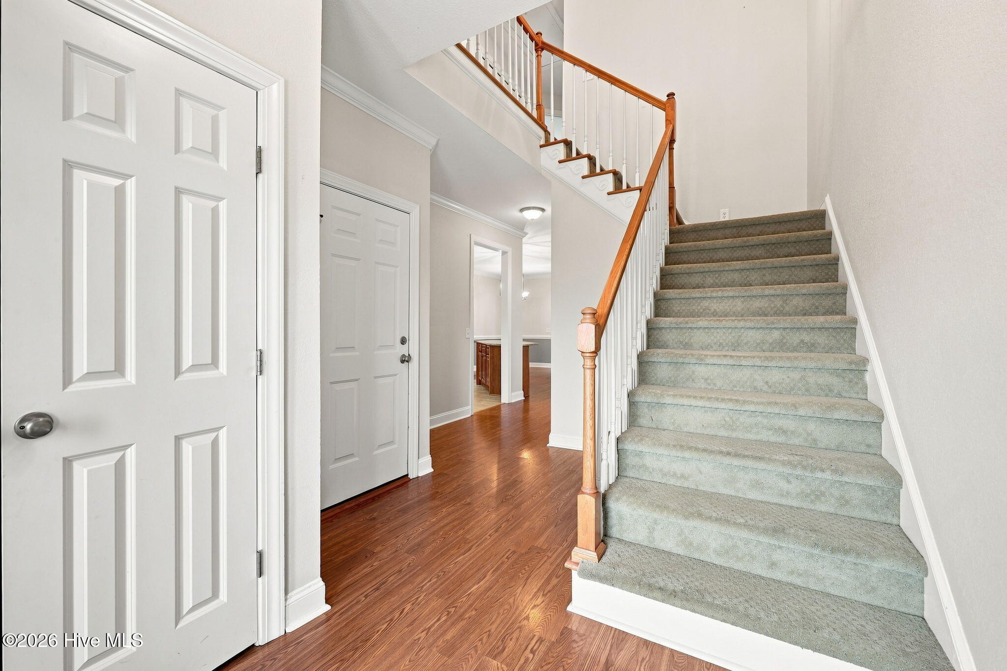 1904 Cambria Drive B Property Photo 14