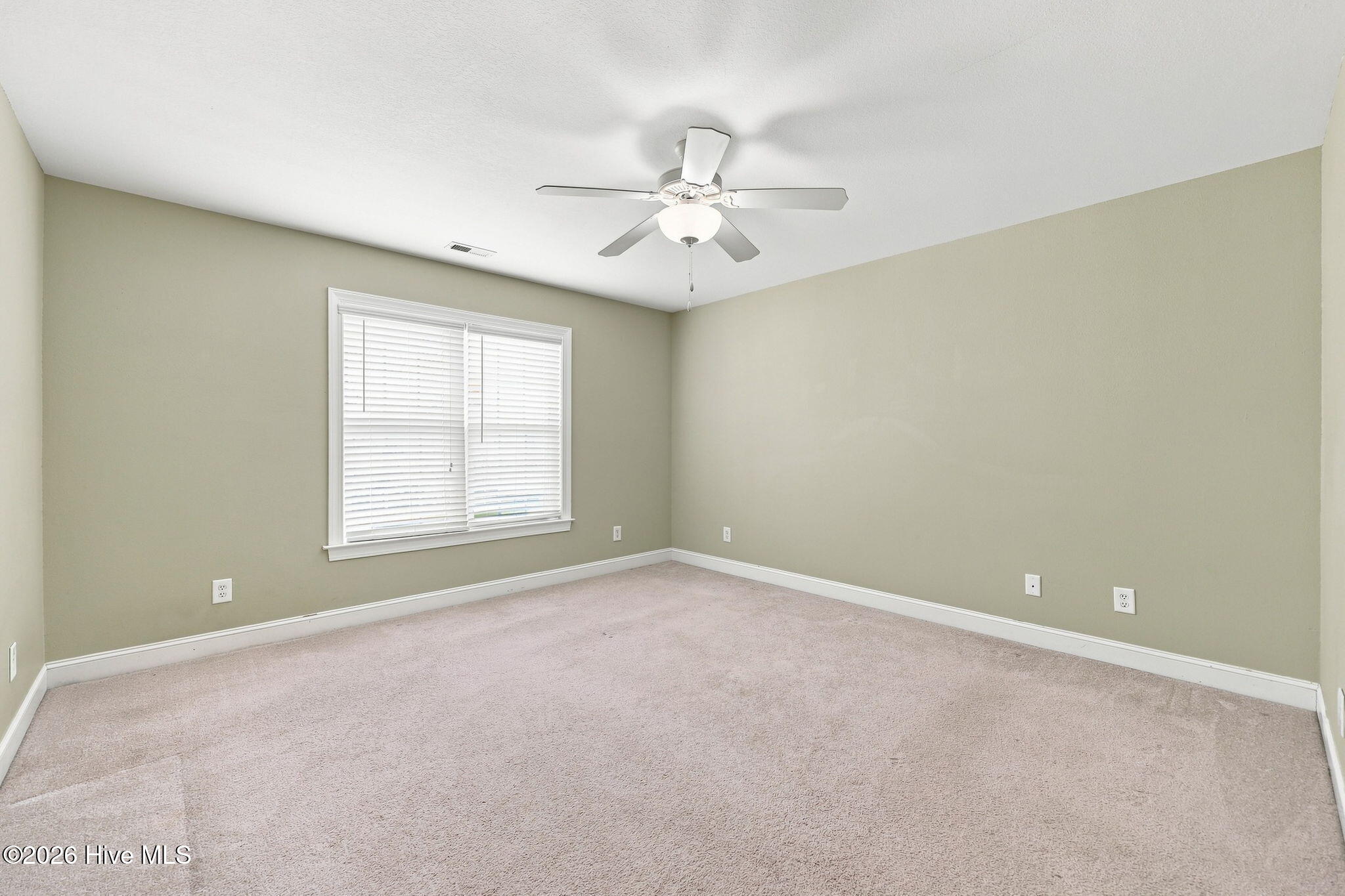 1904 Cambria Drive B Property Photo 31
