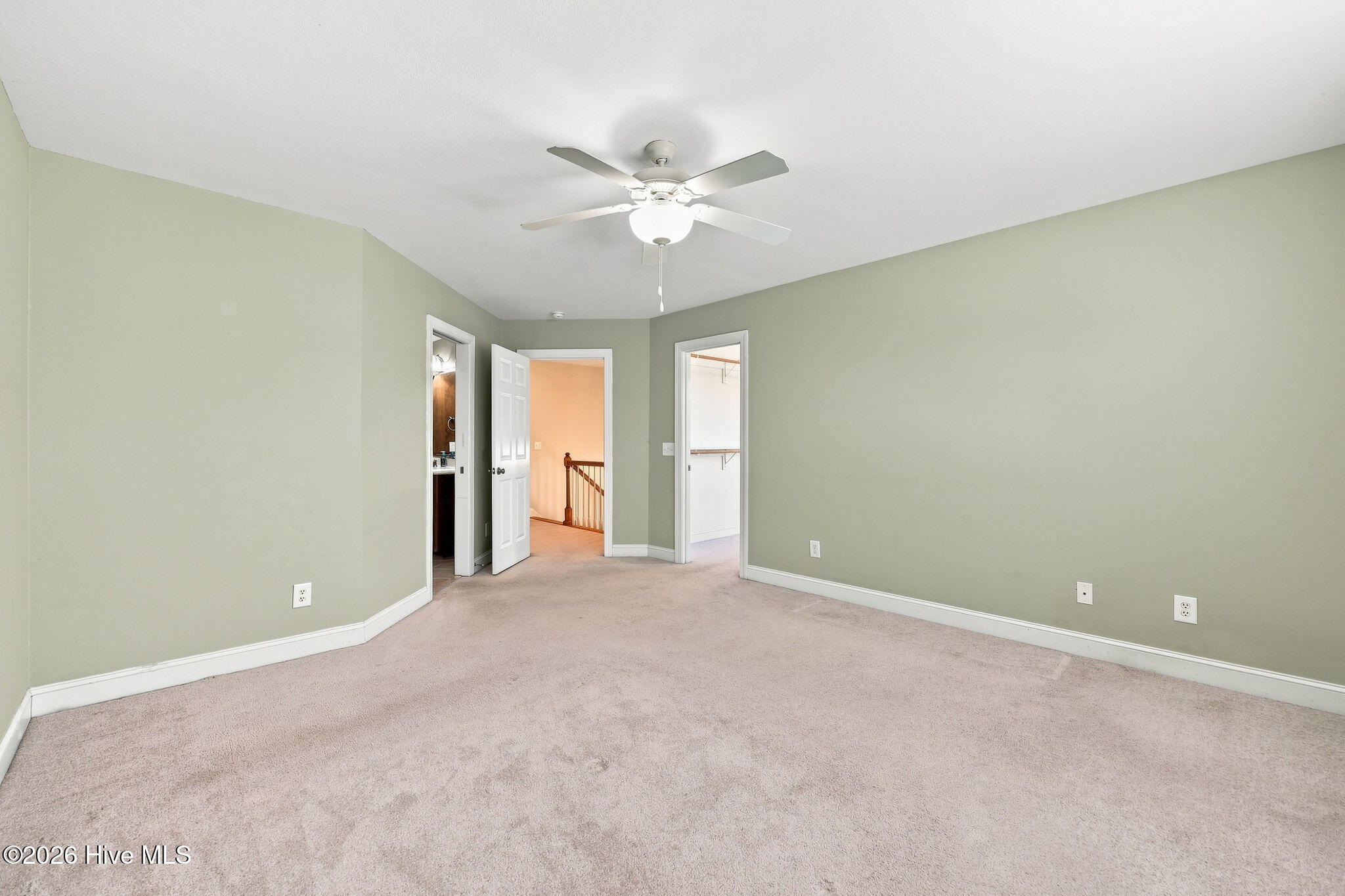 1904 Cambria Drive B Property Photo 32