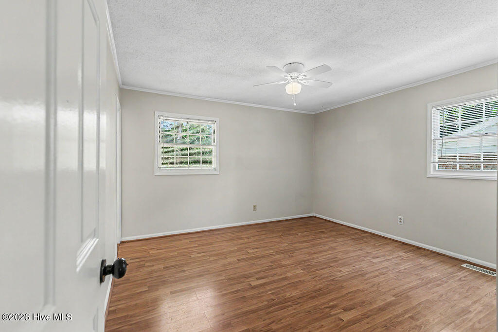 124 Carolina Circle Property Photo 22