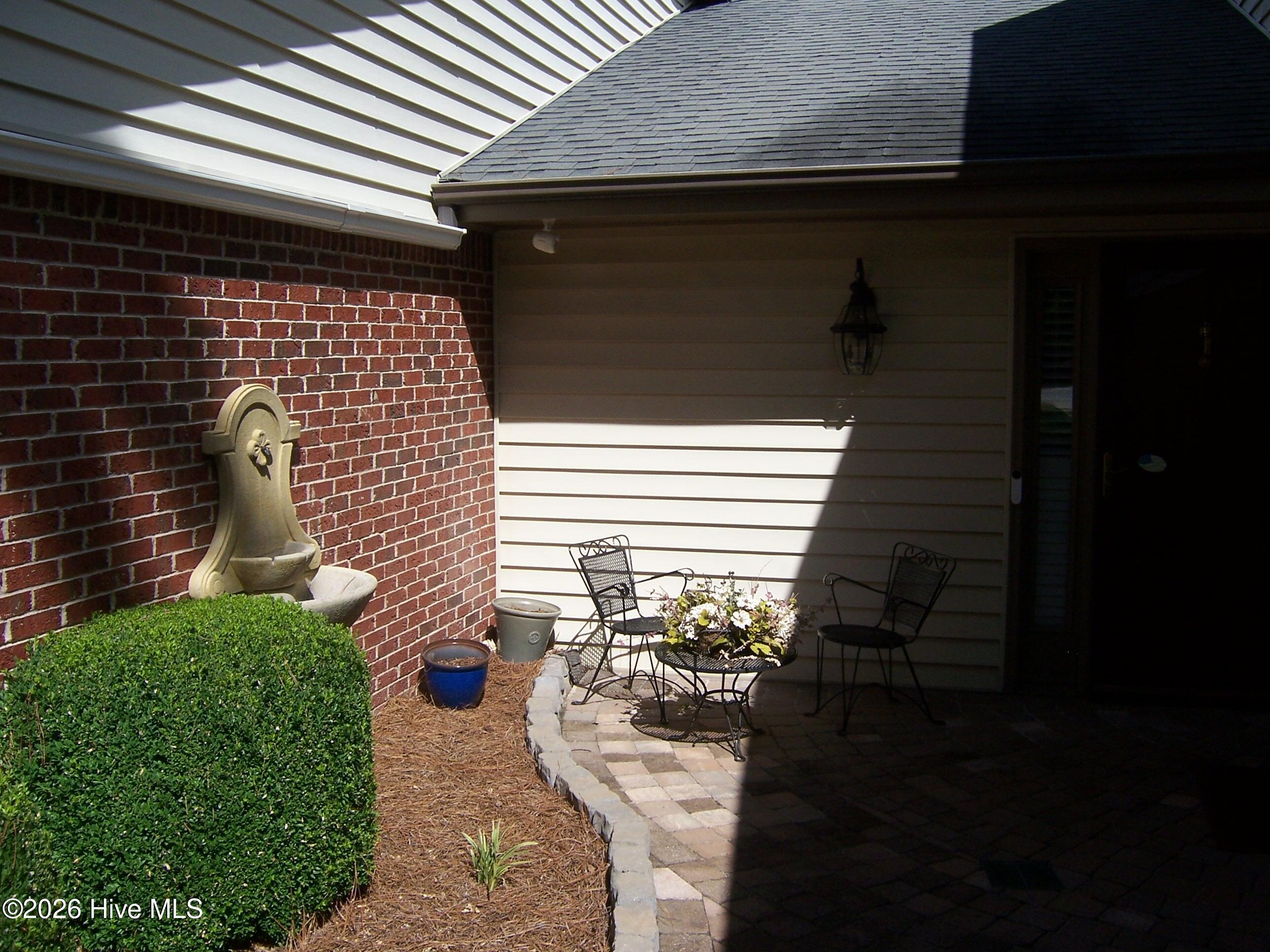 110 Mallard Lane Property Photo 3