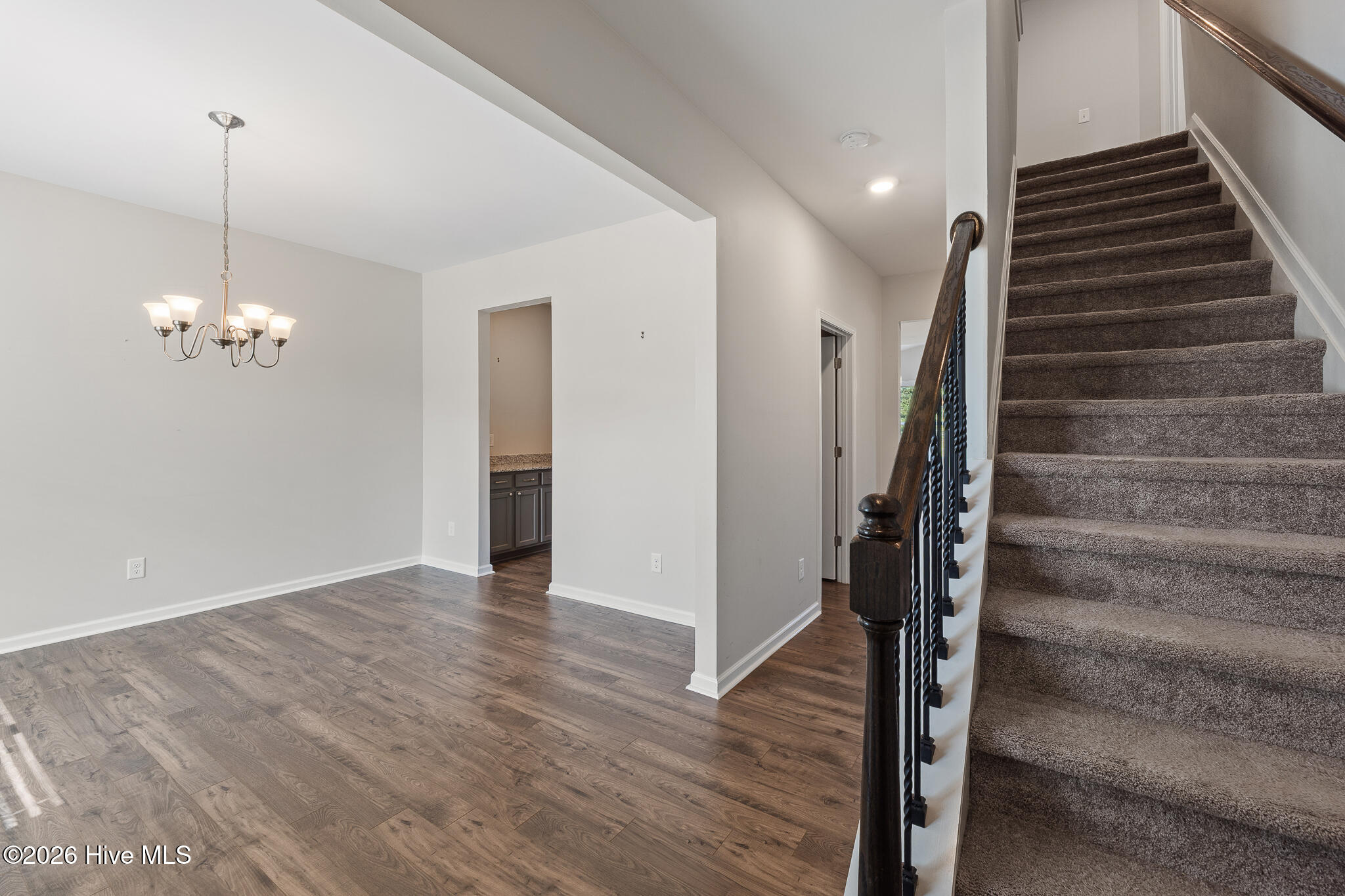 6064 High Top Lane Property Photo 3