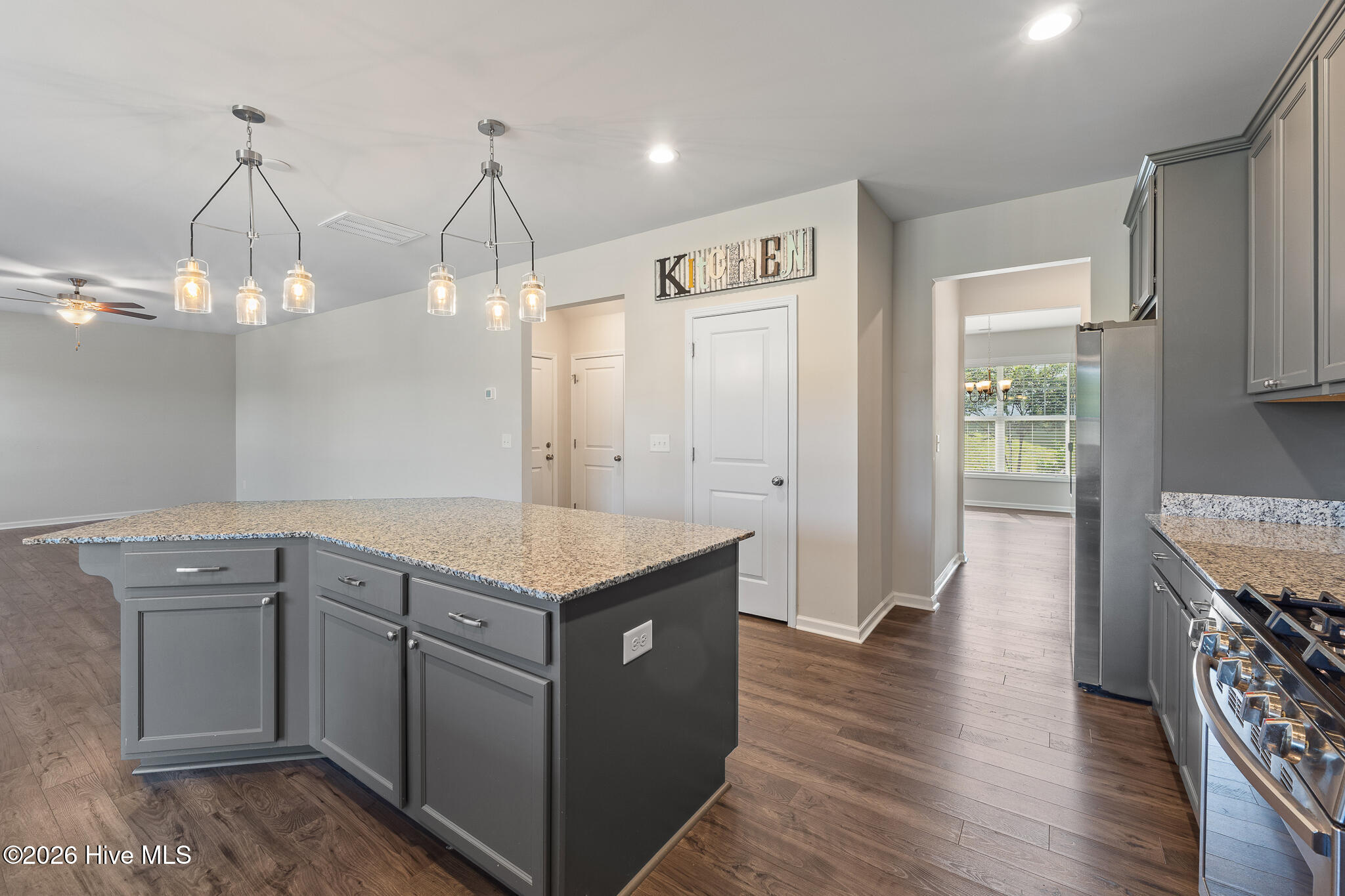 6064 High Top Lane Property Photo 7