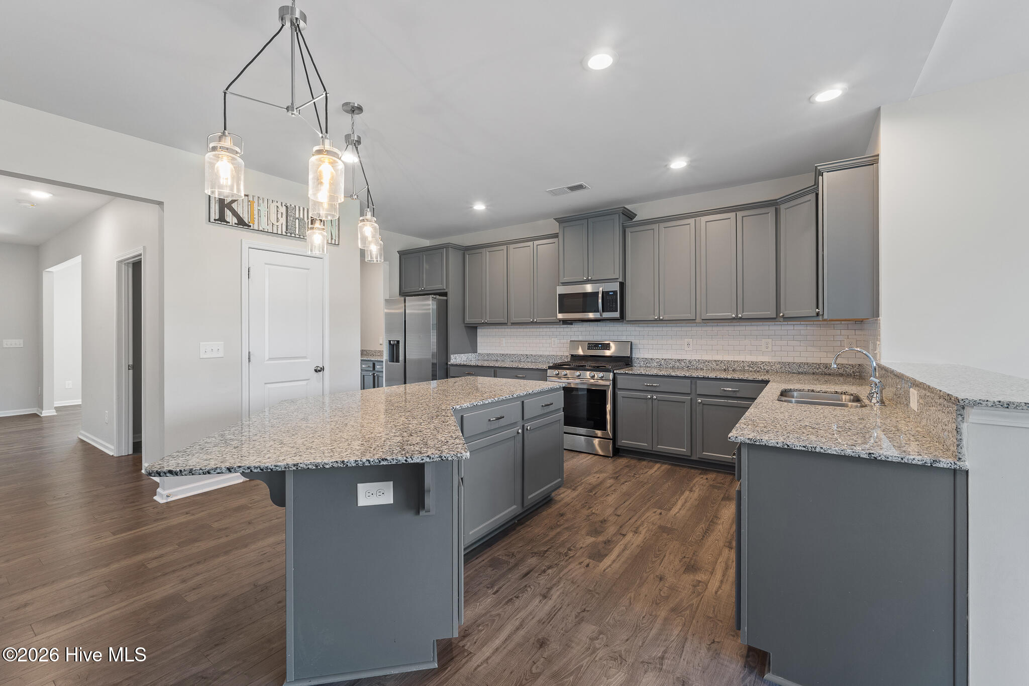 6064 High Top Lane Property Photo 8