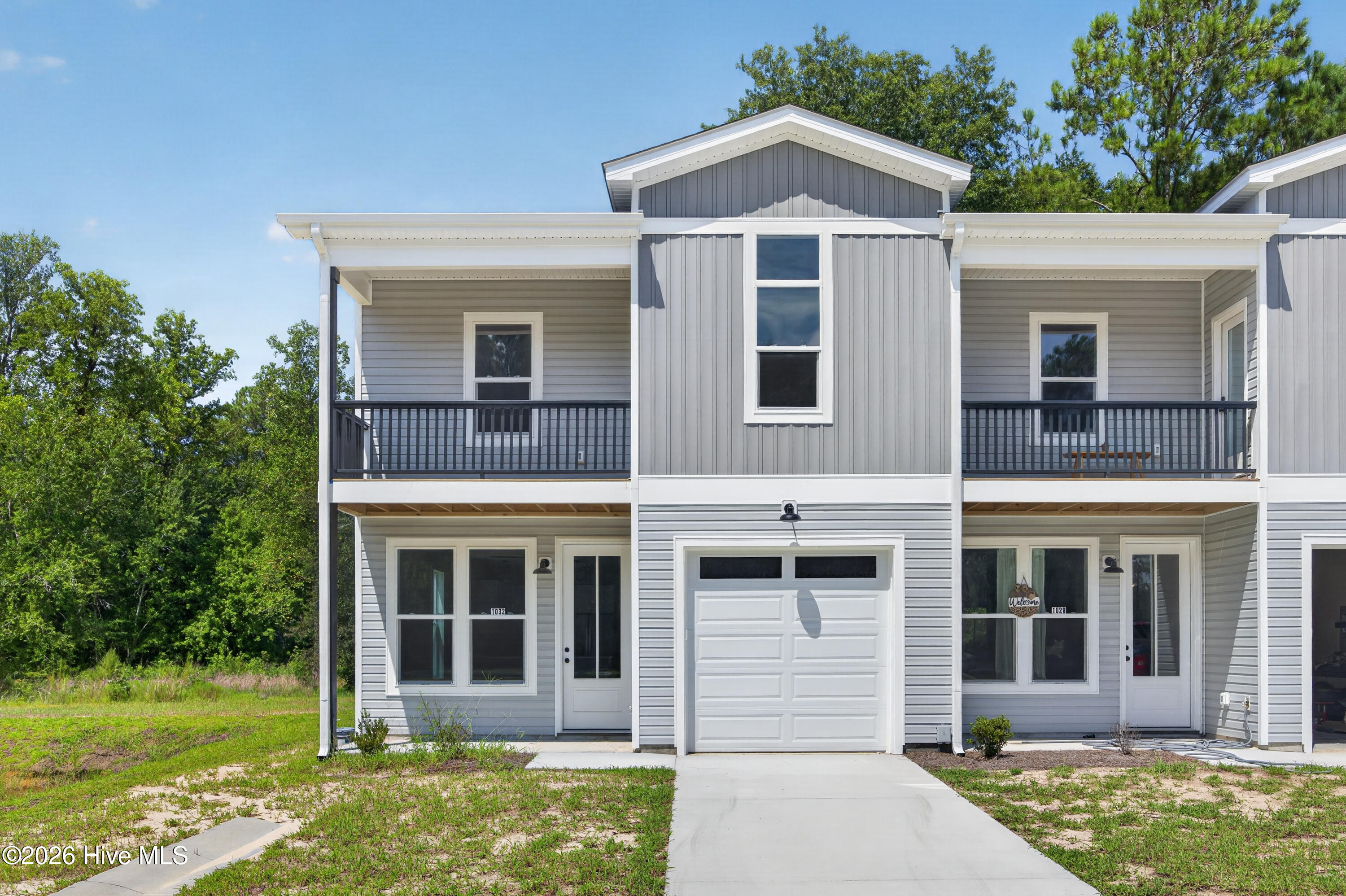 1032 Xian Way Property Photo 1