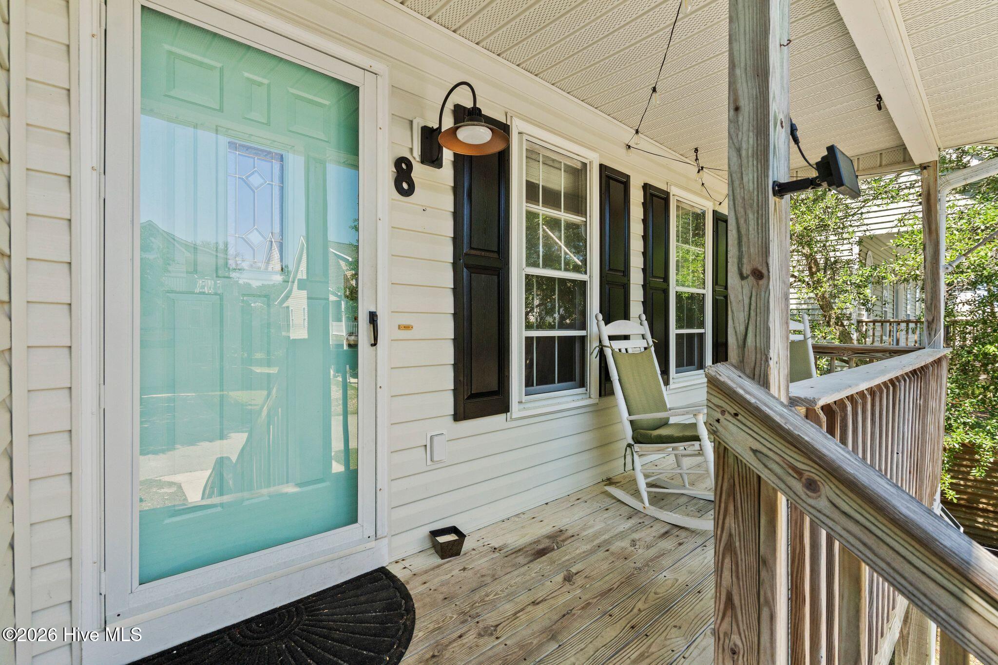 8 Maritime Drive Property Photo 2