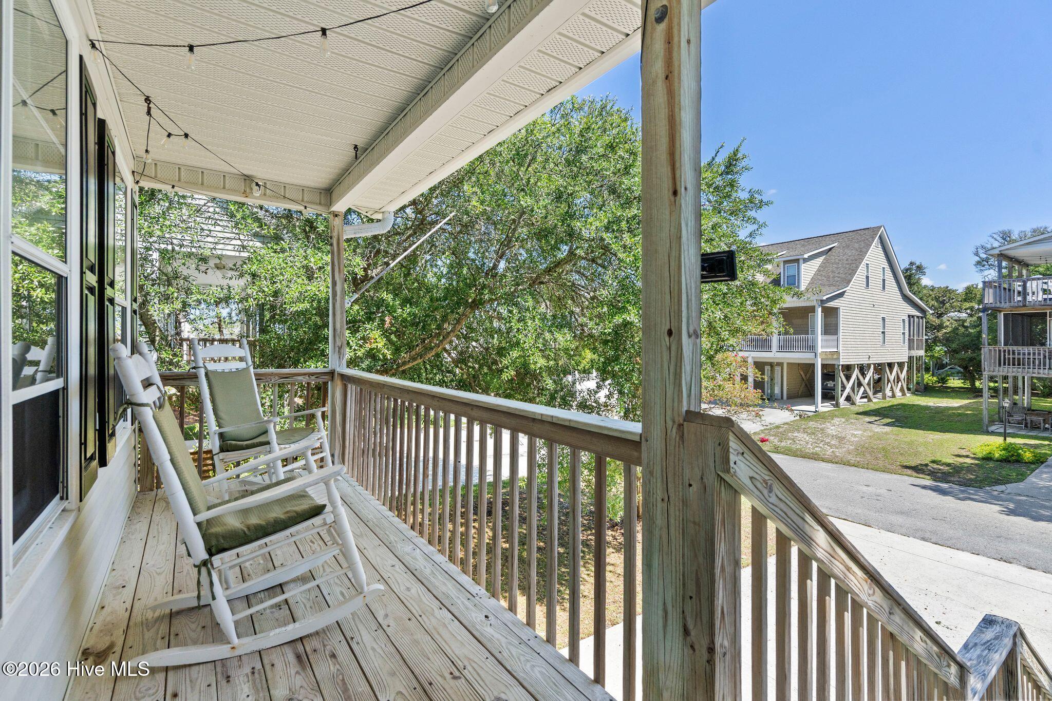 8 Maritime Drive Property Photo 3