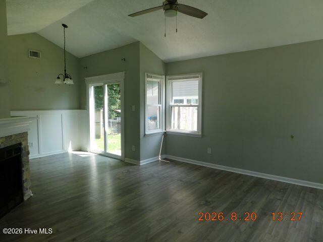 106 Mulberry Lane Property Photo 2