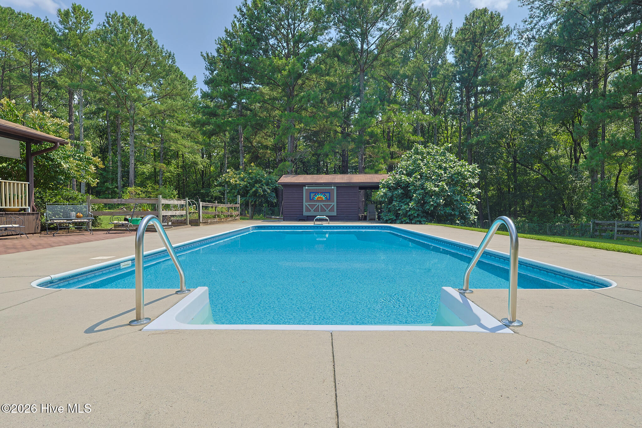 641 Sunridge Drive Property Photo 25