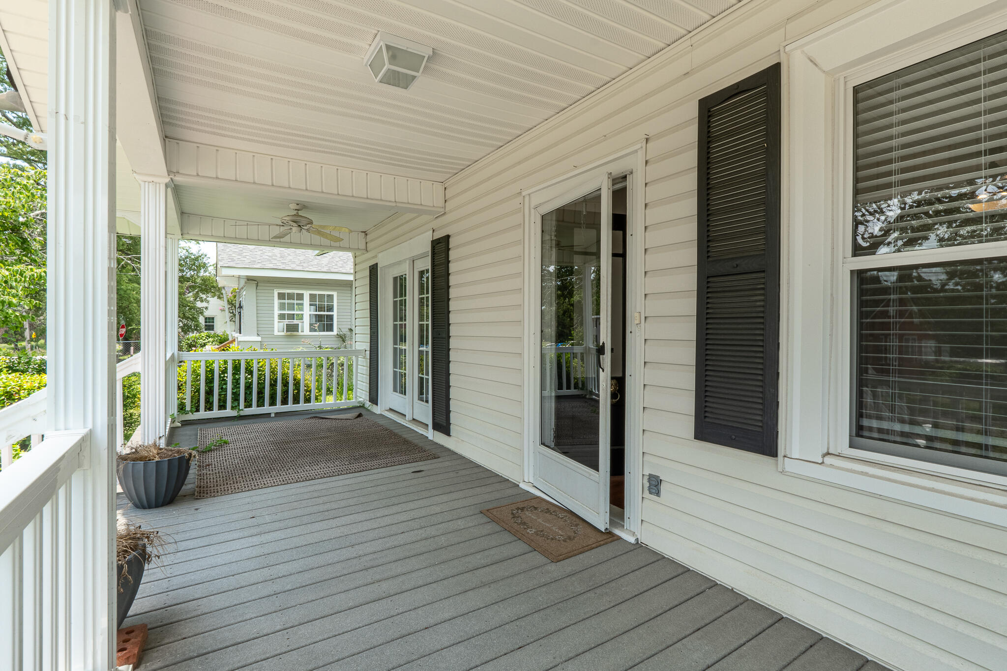 1111 Adrian Street Property Photo 2