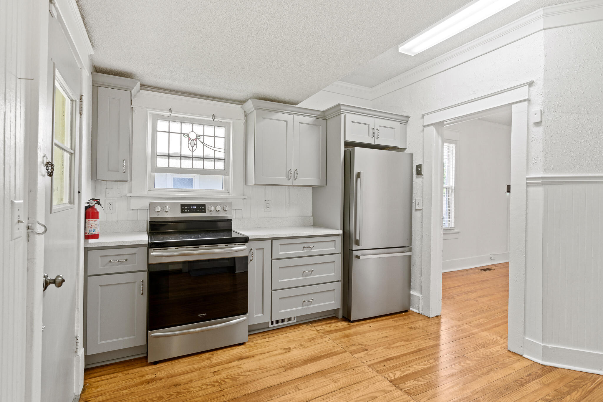 1111 Adrian Street Property Photo 8