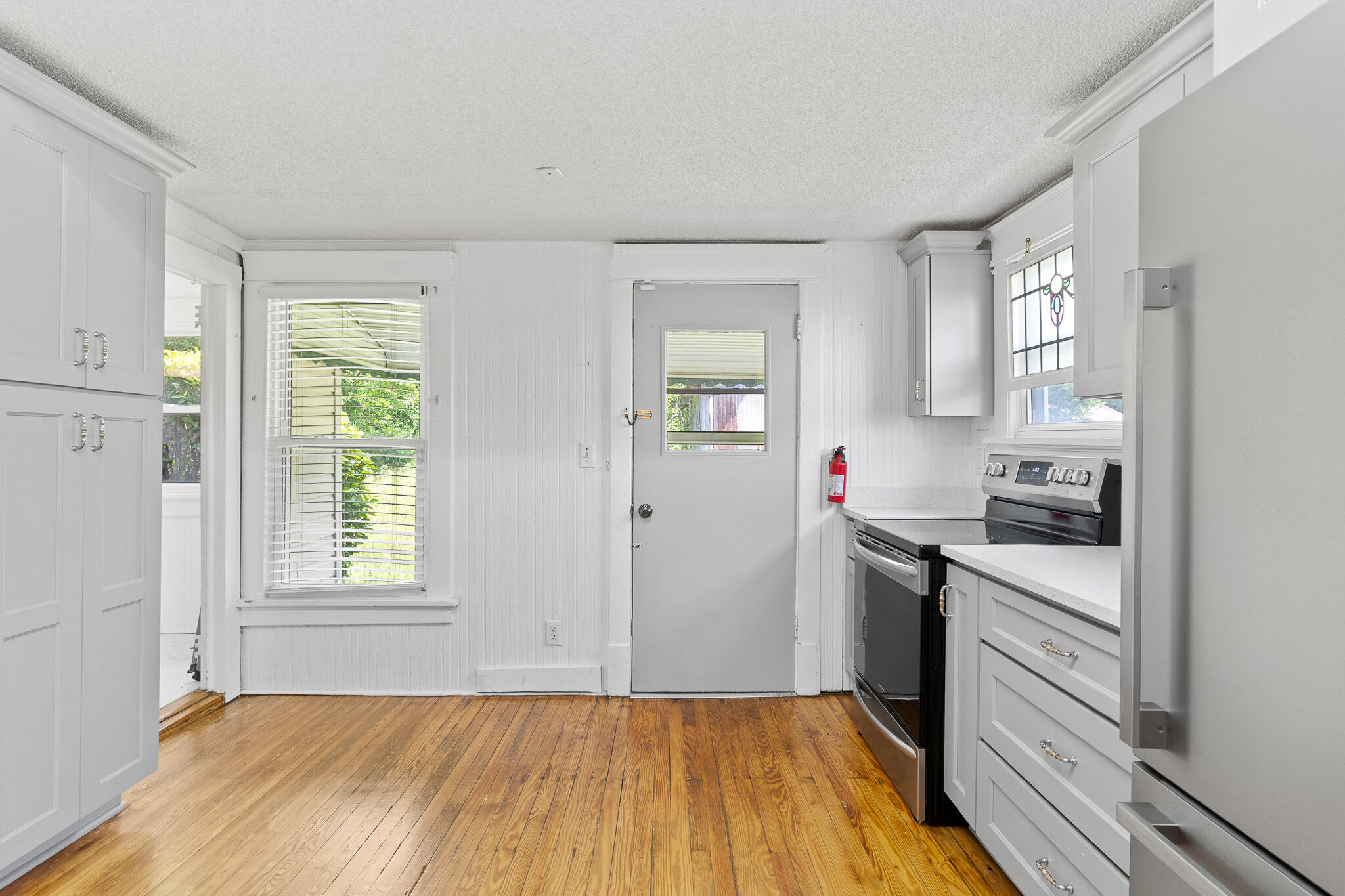 1111 Adrian Street Property Photo 9