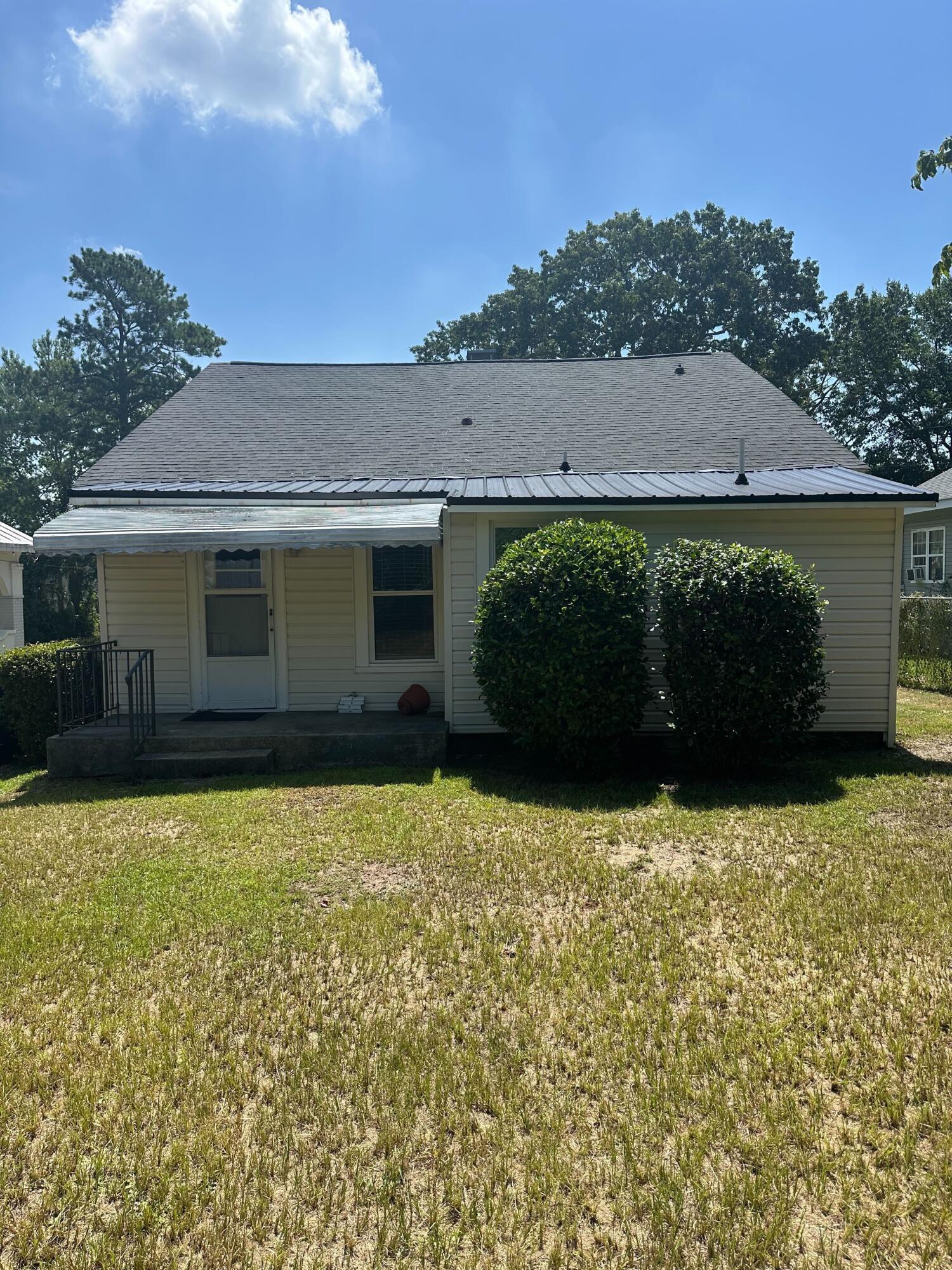 1111 Adrian Street Property Photo 18