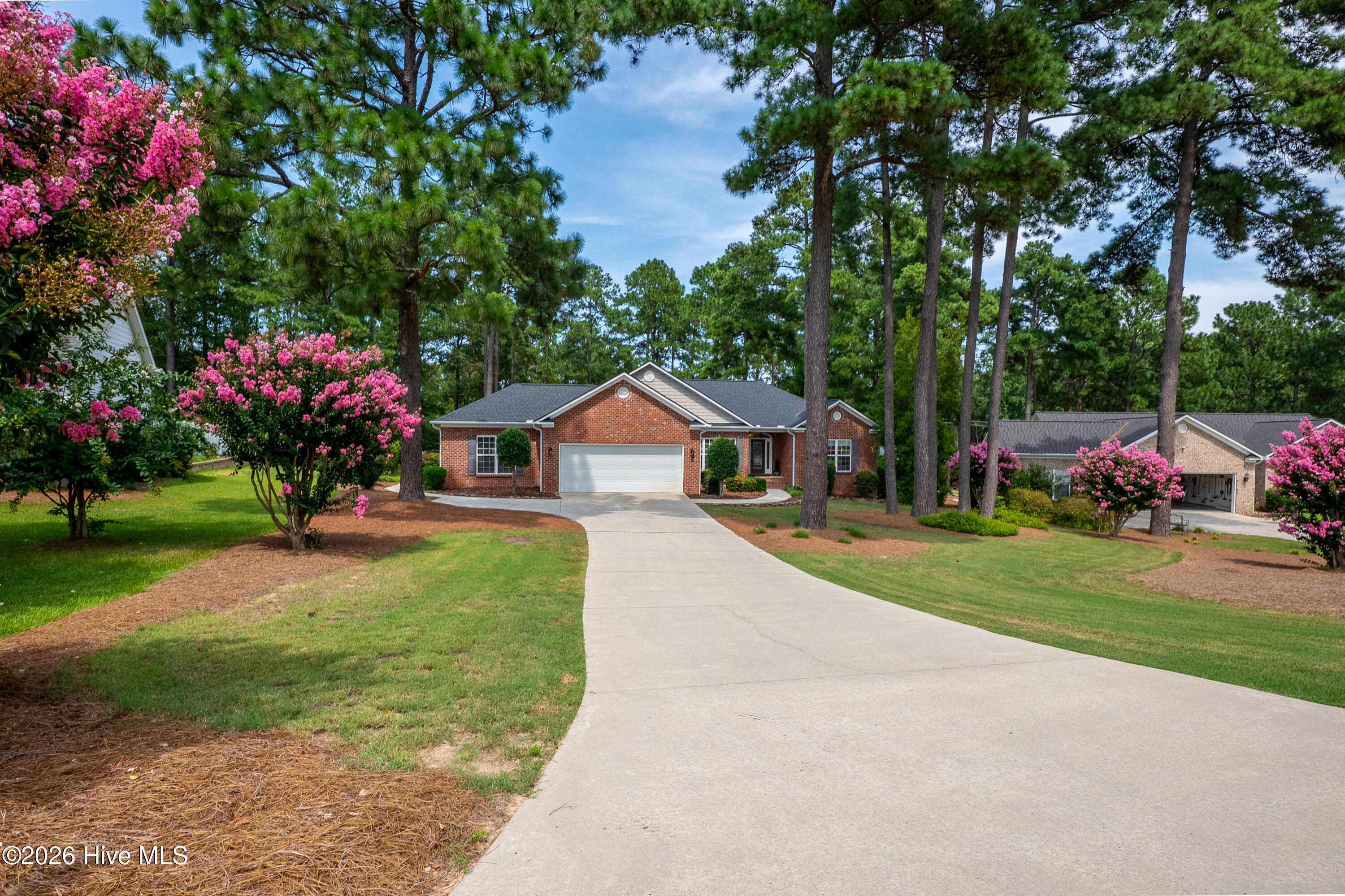 44 Winding Trail Property Photo 1