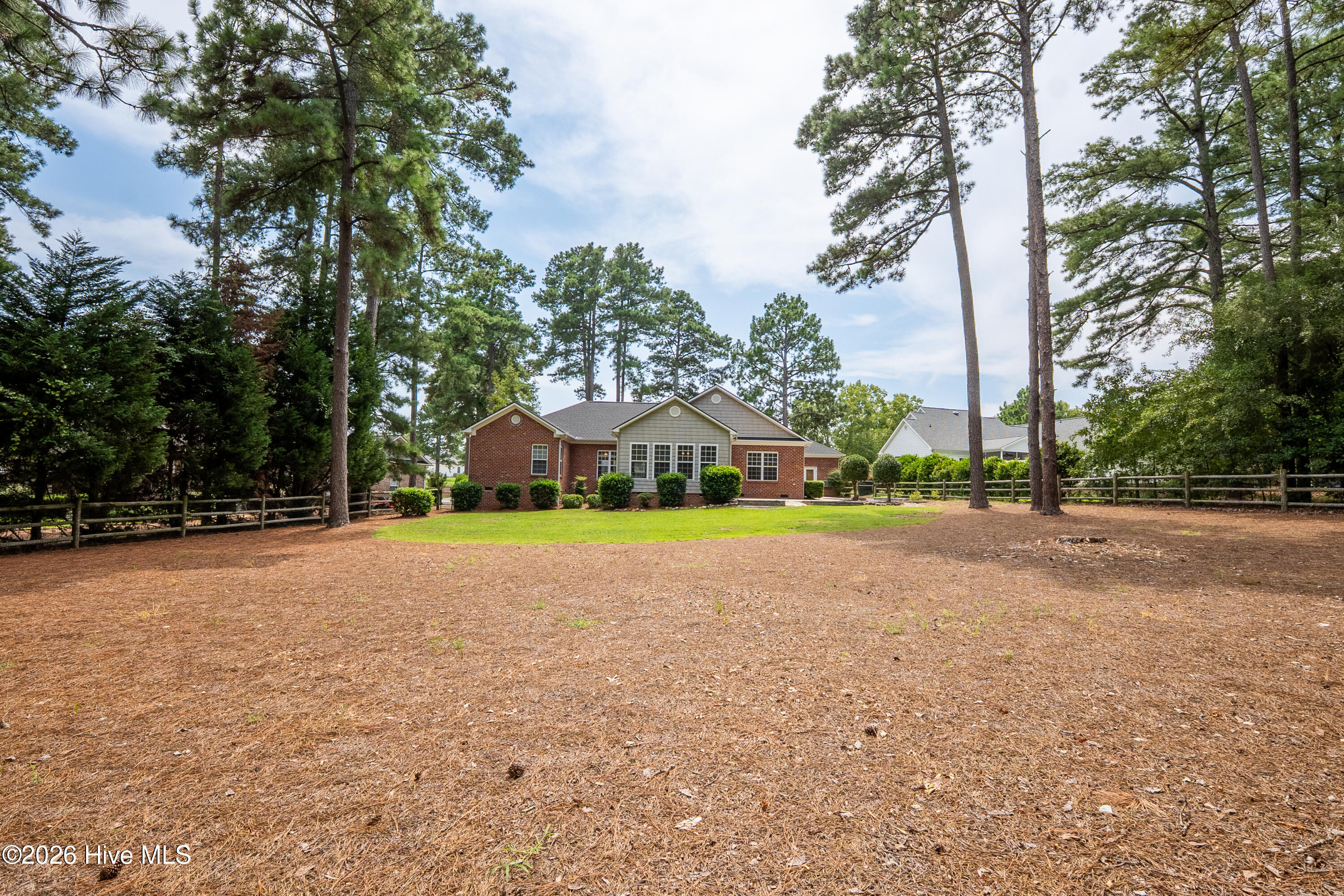 44 Winding Trail Property Photo 2