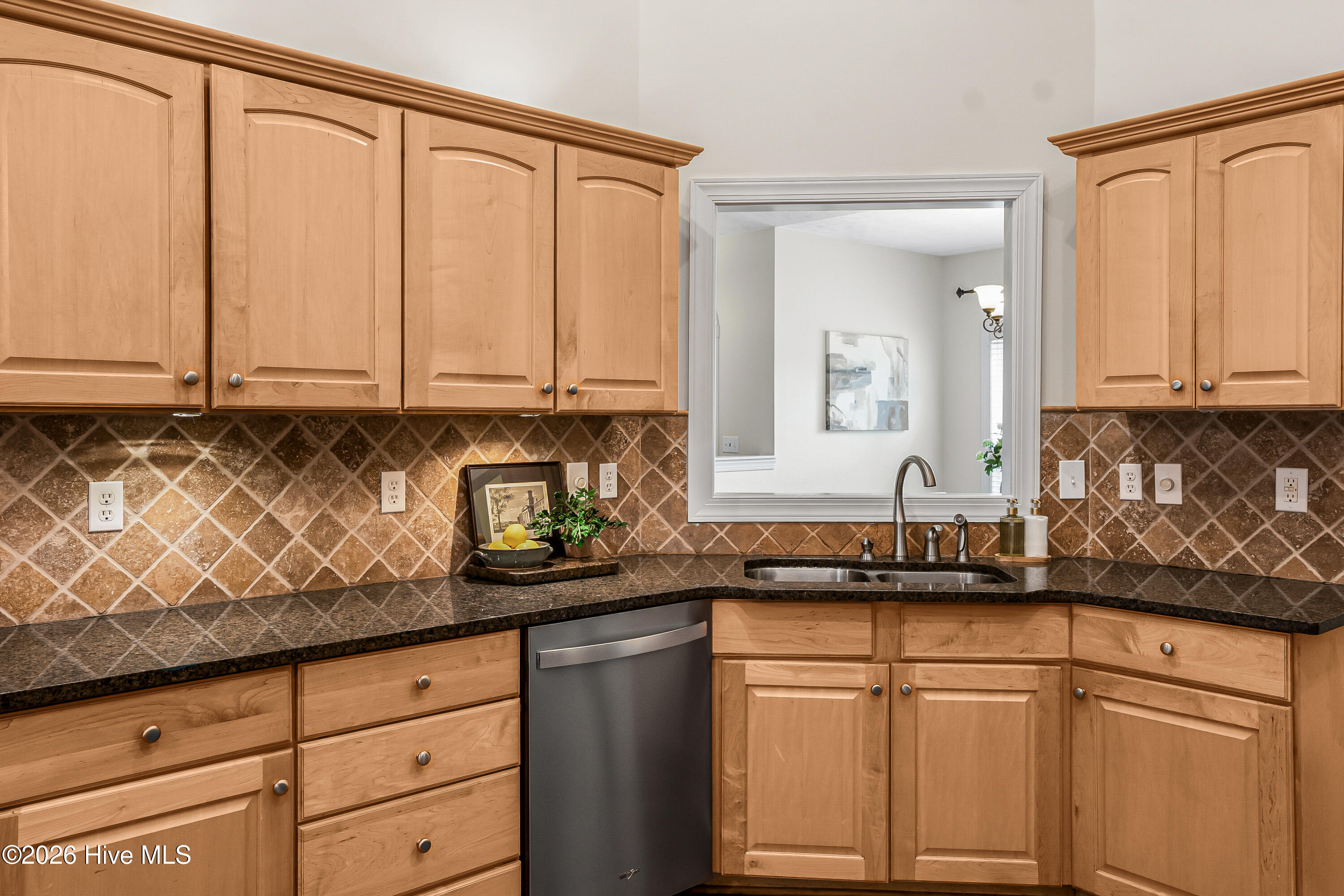 44 Winding Trail Property Photo 9