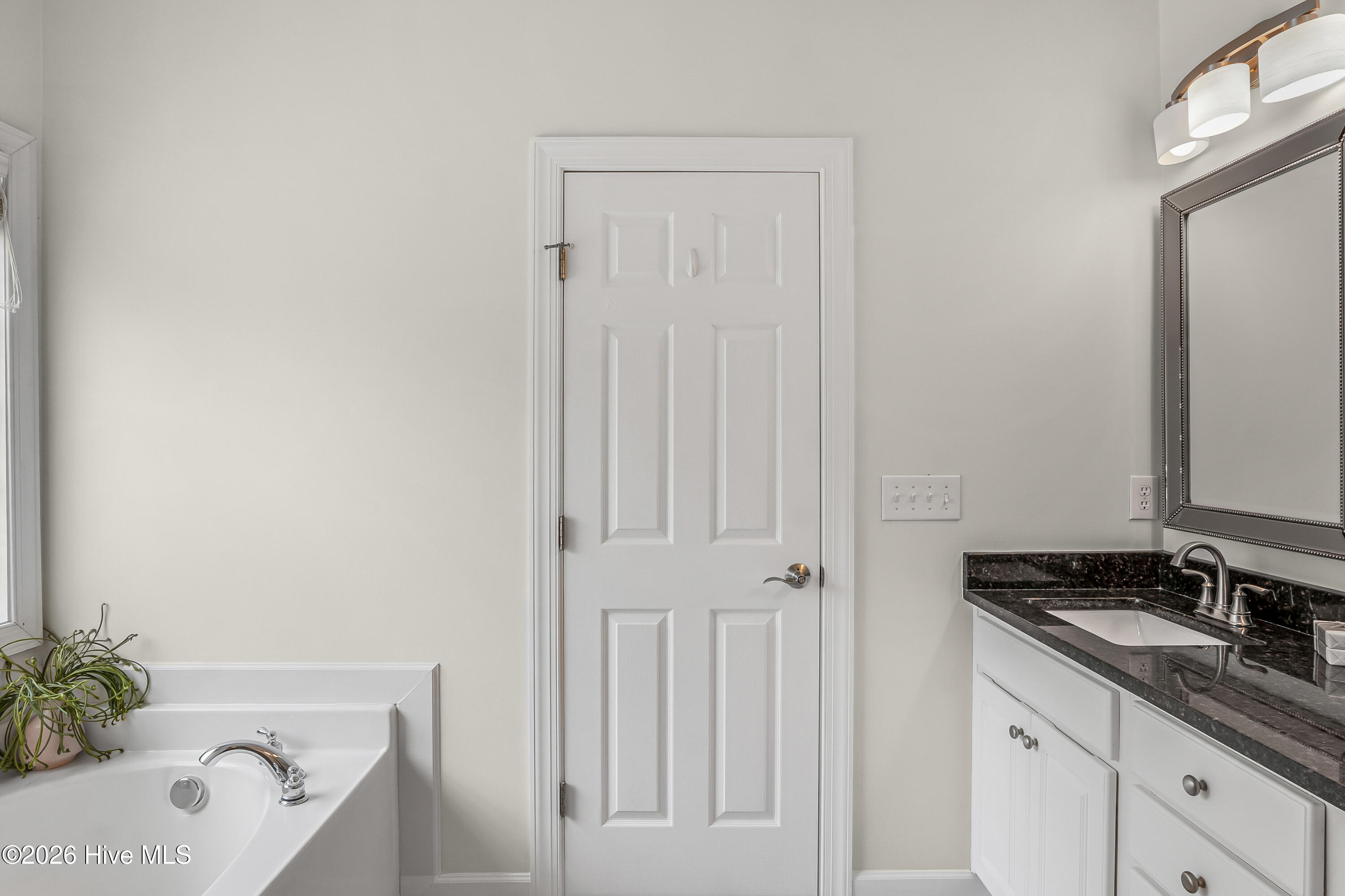 44 Winding Trail Property Photo 12
