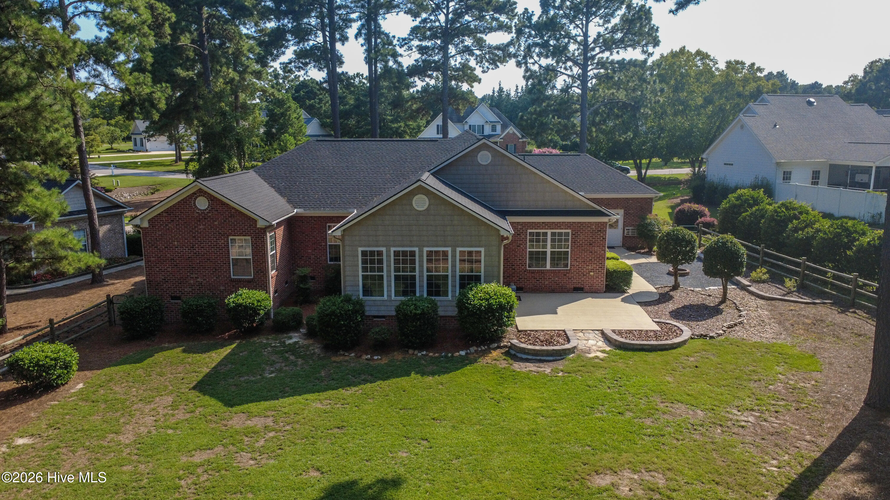 44 Winding Trail Property Photo 22