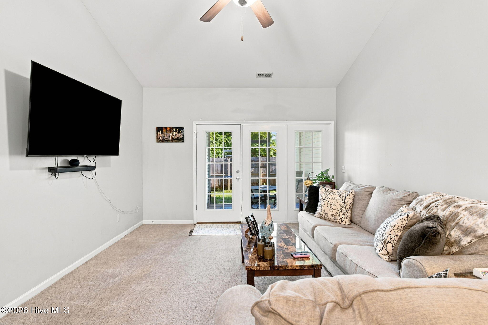 615 Saint Vincent Drive Property Photo 15