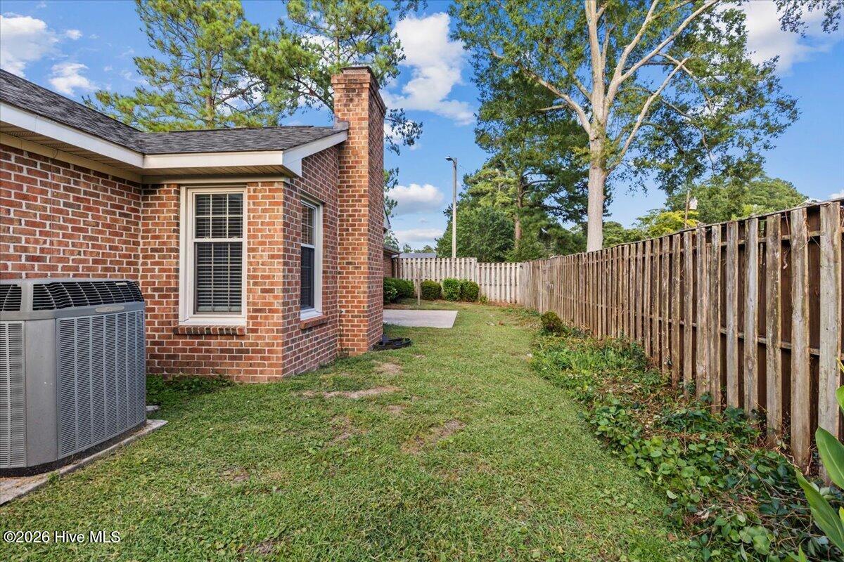 844 Westminster Lane Property Photo 6