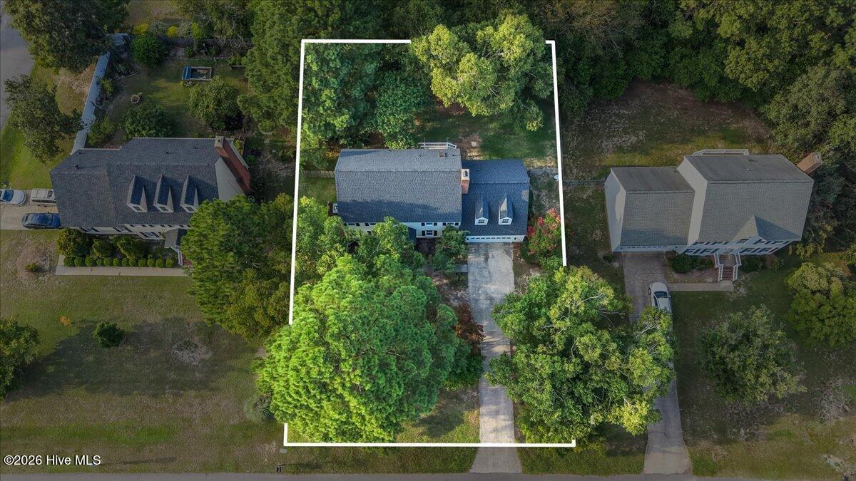 202 N Marion Drive Property Photo 9