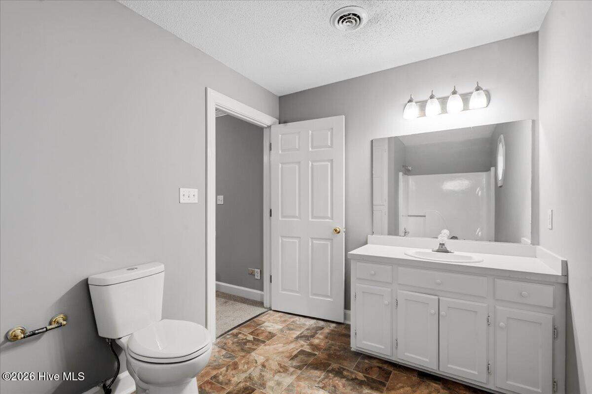 202 N Marion Drive Property Photo 39