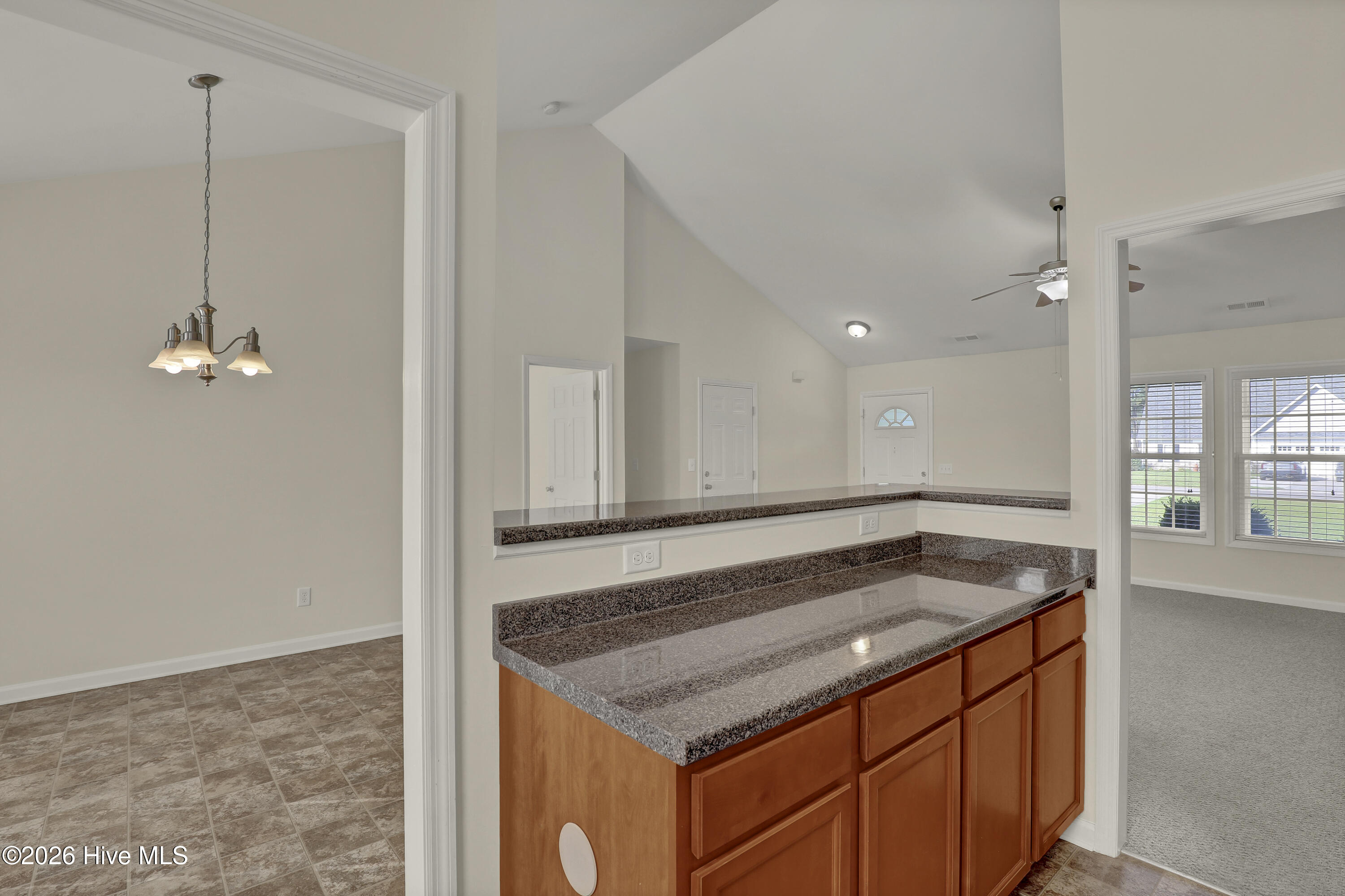 198 Windfield Lane Property Photo 11